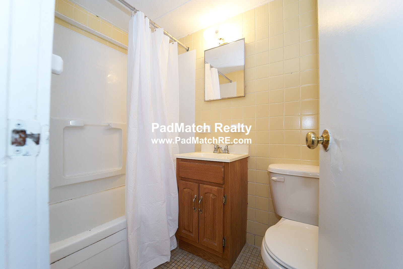 6 Saint Mark St, Jamaica Plain