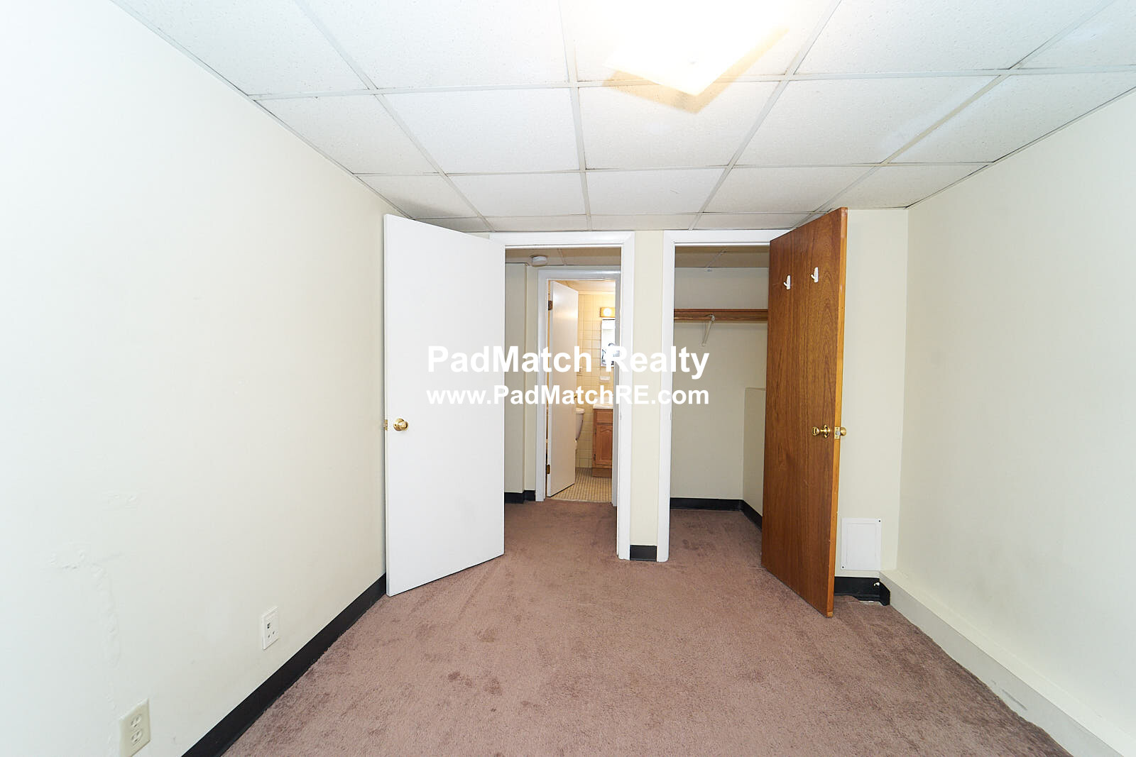 1 bed, 1 bath apartment for rent at 6 Saint Mark St Unit C, Jamaica Plain — photo 4 of 6