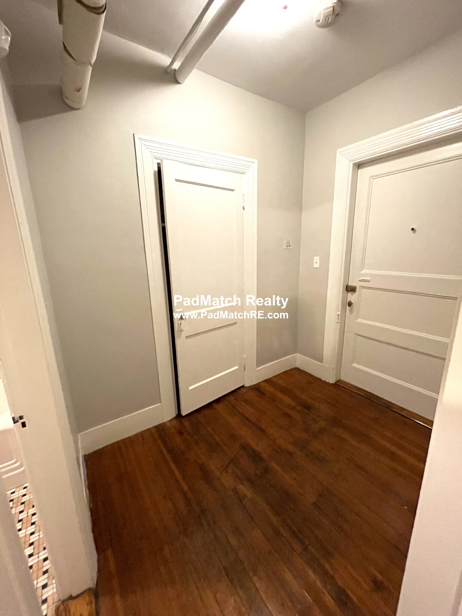 Studio bed, 1 bath apartment for rent at 9 Sewall Ave Unit 4, Brookline — photo 6 of 13