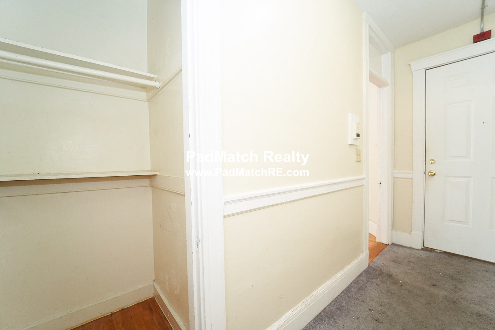 90 Cypress St, Brookline Hills