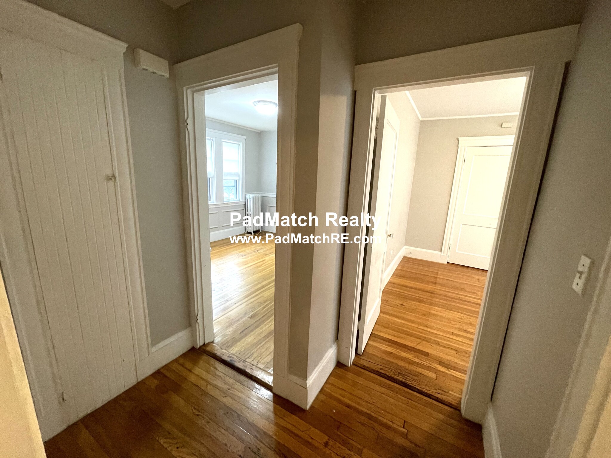 Photo 11 of 136 Arlington St. Unit 1