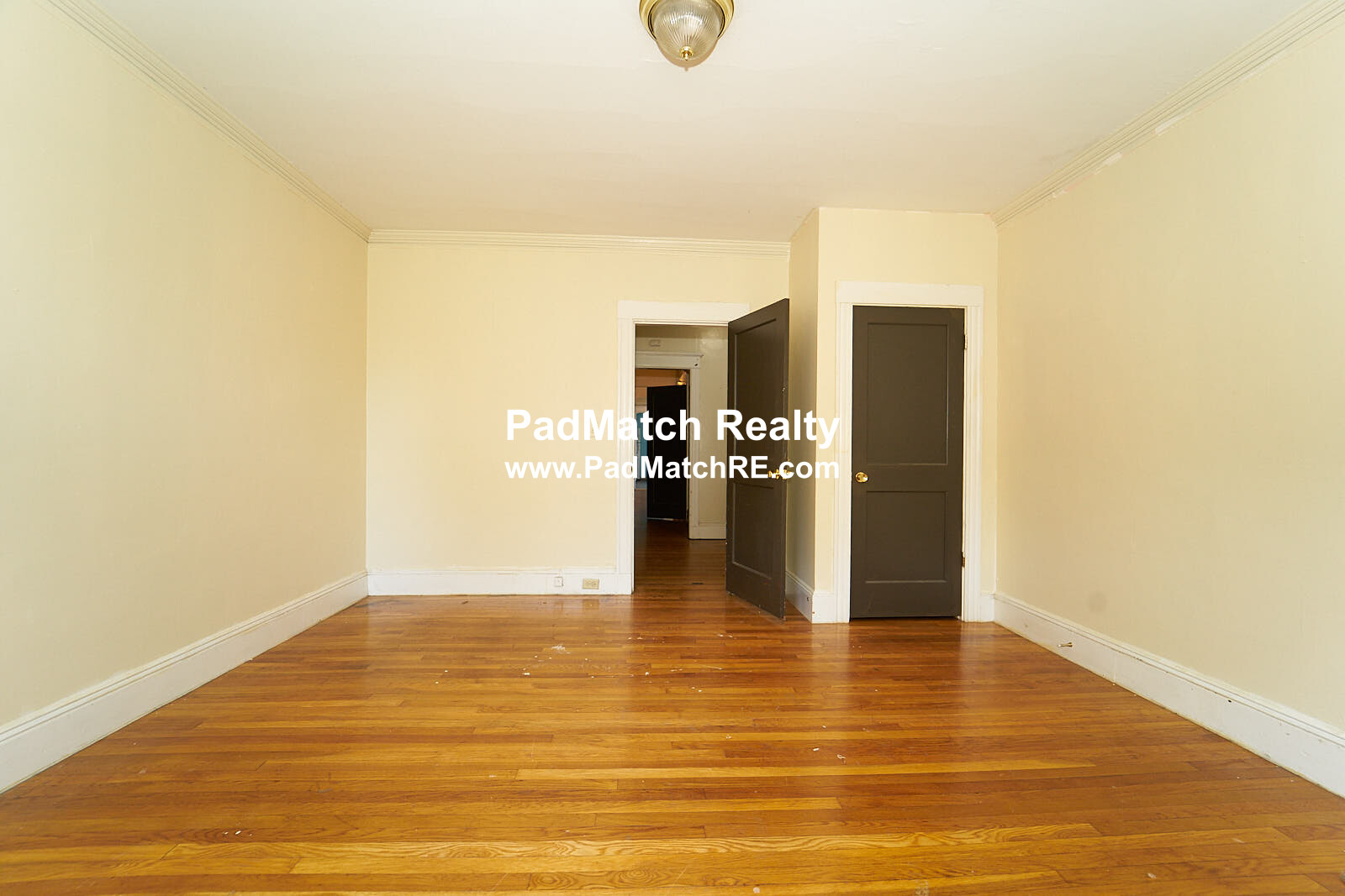 15 Quint Ave, Allston