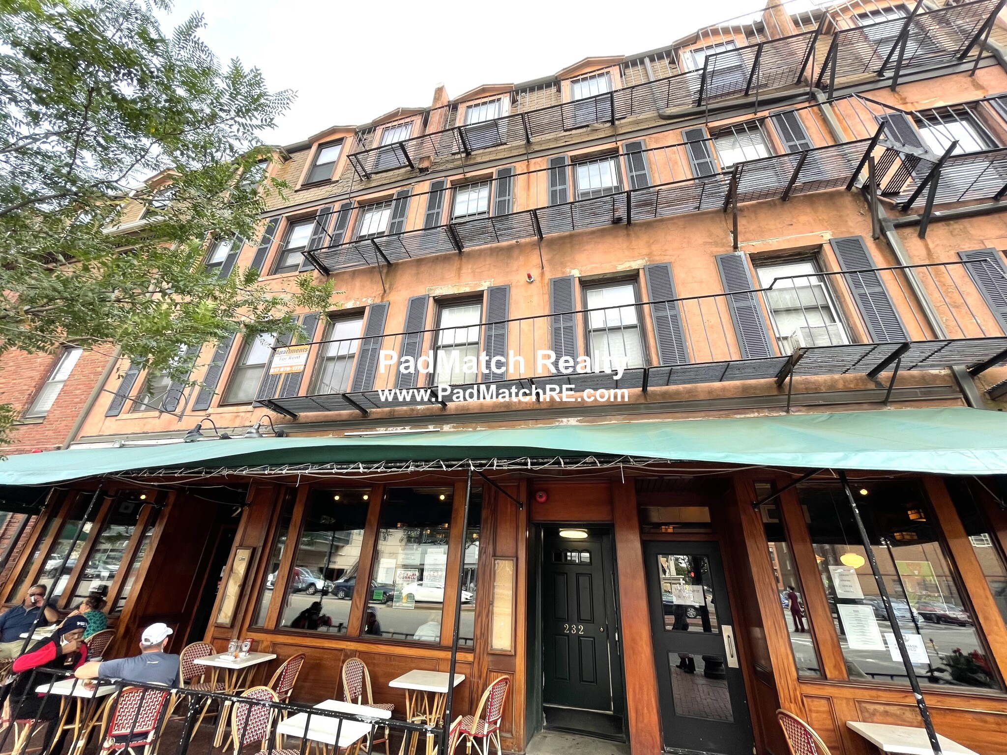 232 Cambridge St, Beacon Hill