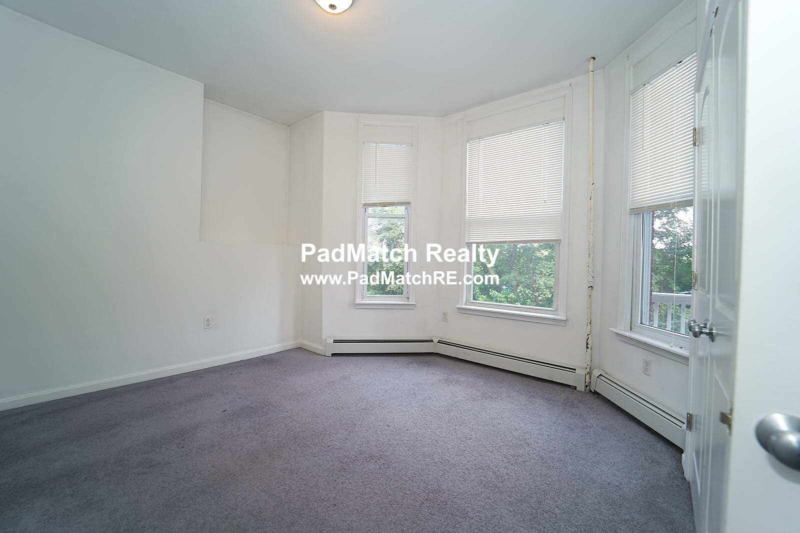 3 bed, 1 bath apartment for rent at 40 Newton St Unit 1A, Brighton — photo 6 of 16