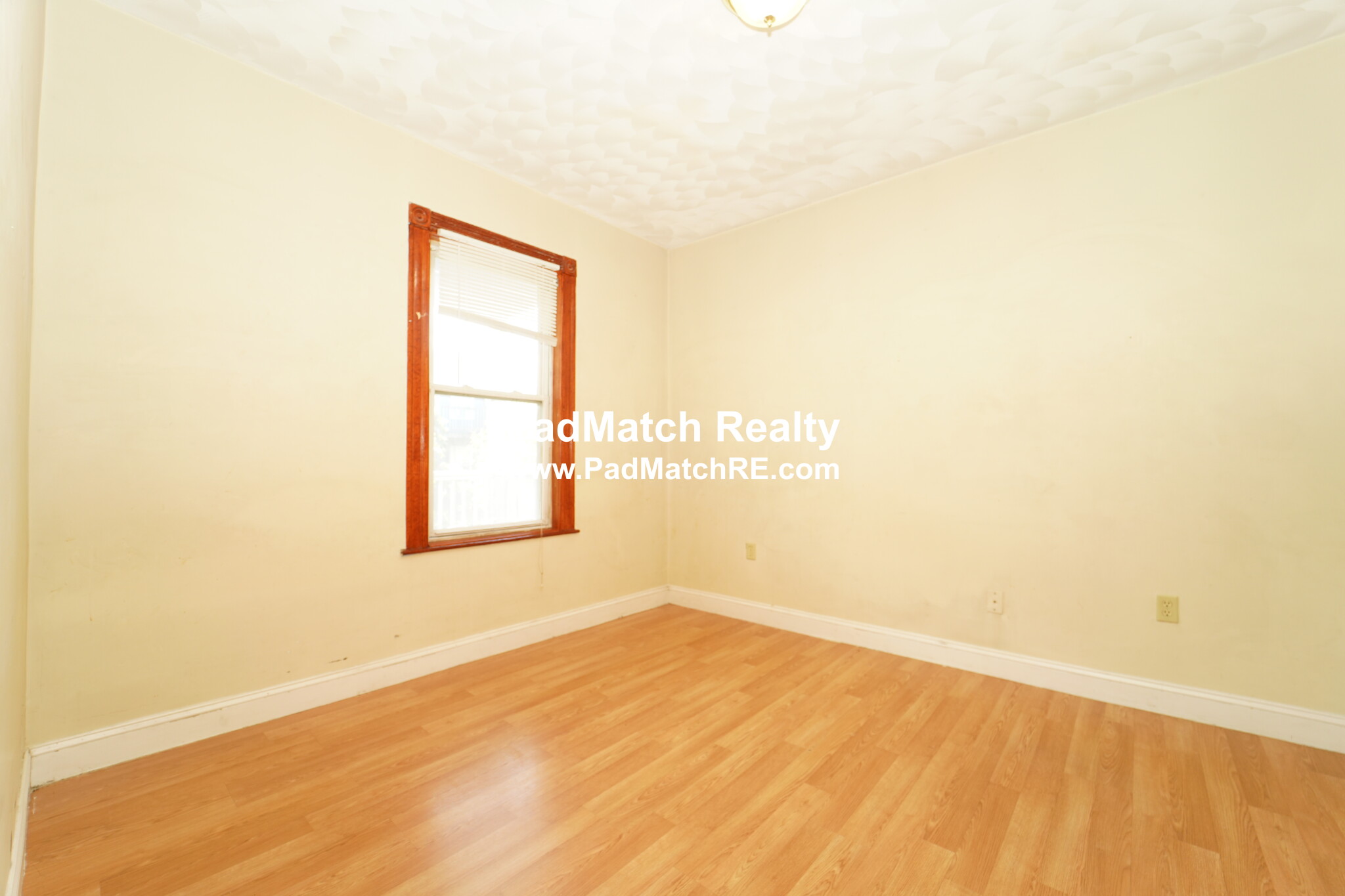 4 bed, 2 bath apartment for rent at 157 East Cottage St Unit 2, Dorchester — photo 12 of 18