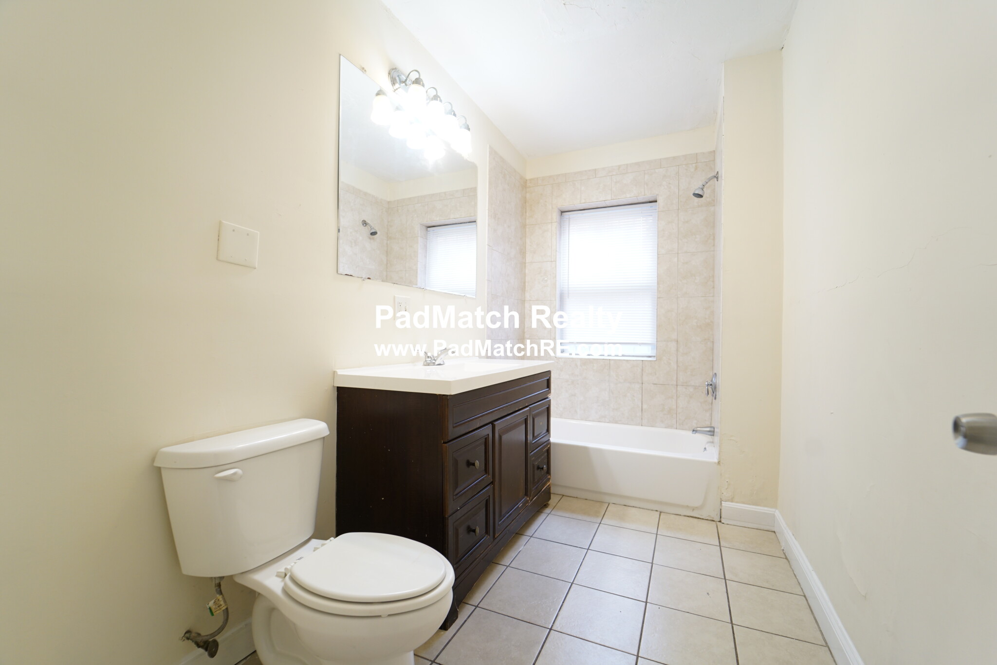 2 bed, 1 bath apartment for rent at 12 Lyndhurst St Unit 1F, Dorchester — photo 10 of 13