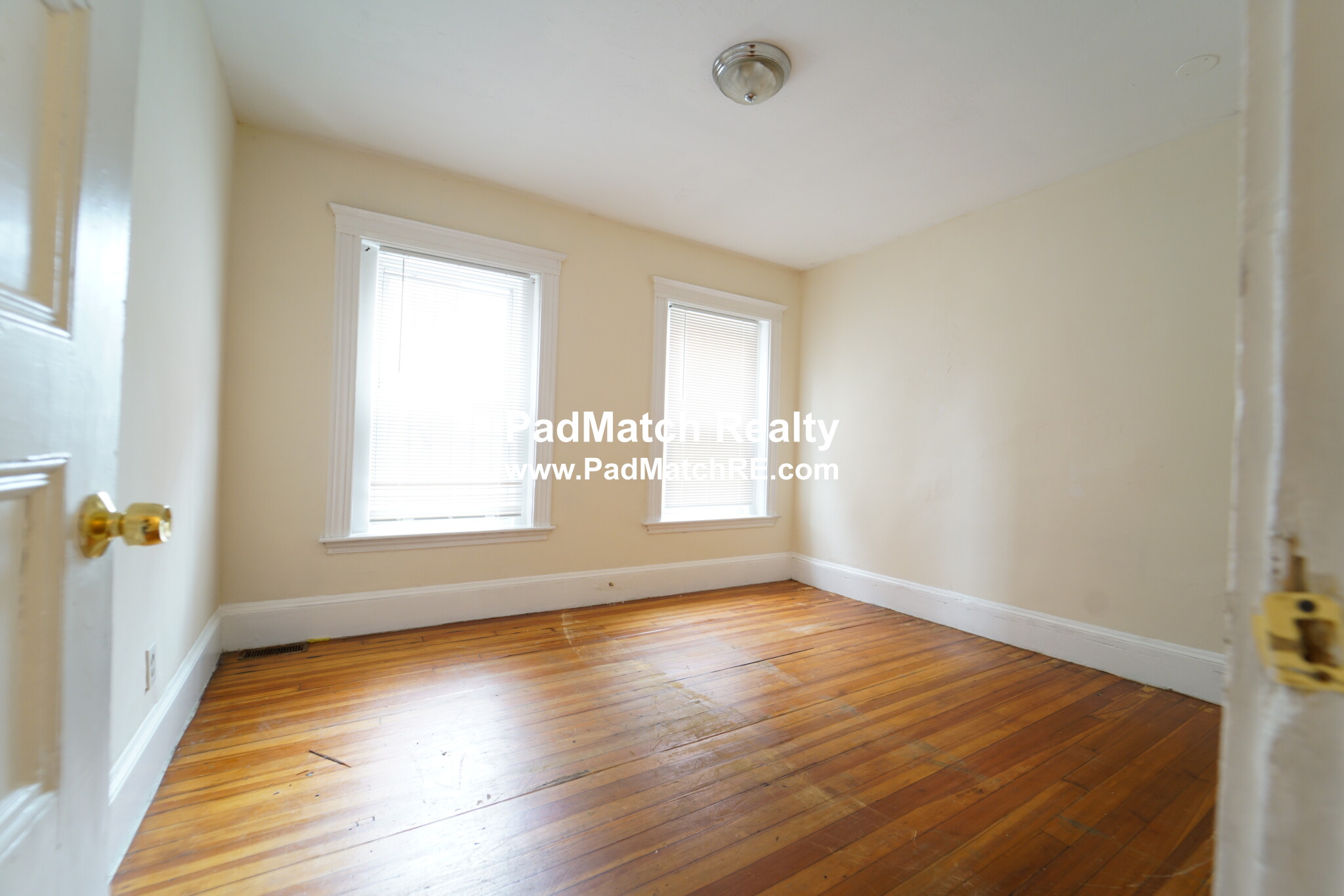 2 bed, 1 bath apartment for rent at 12 Lyndhurst St Unit 1F, Dorchester — photo 6 of 13
