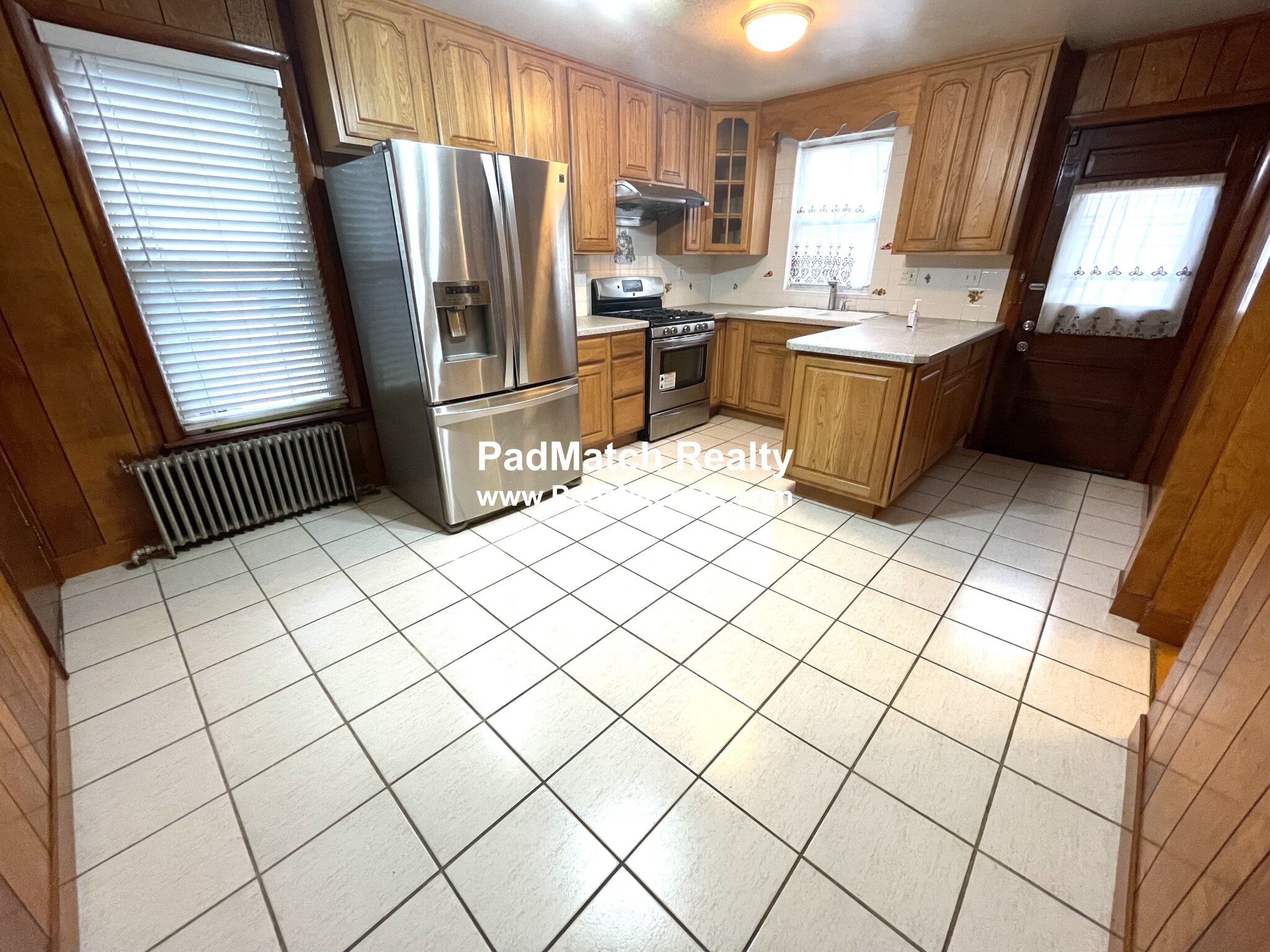 12 Reedsdale St, Allston