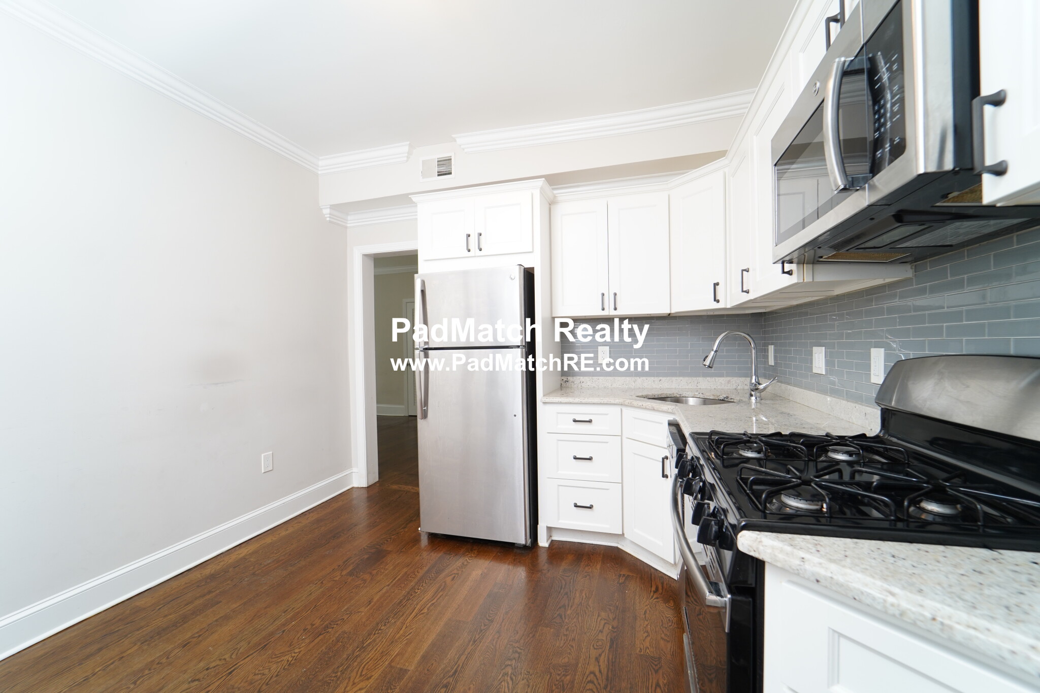 14 Townsend St, Roxbury