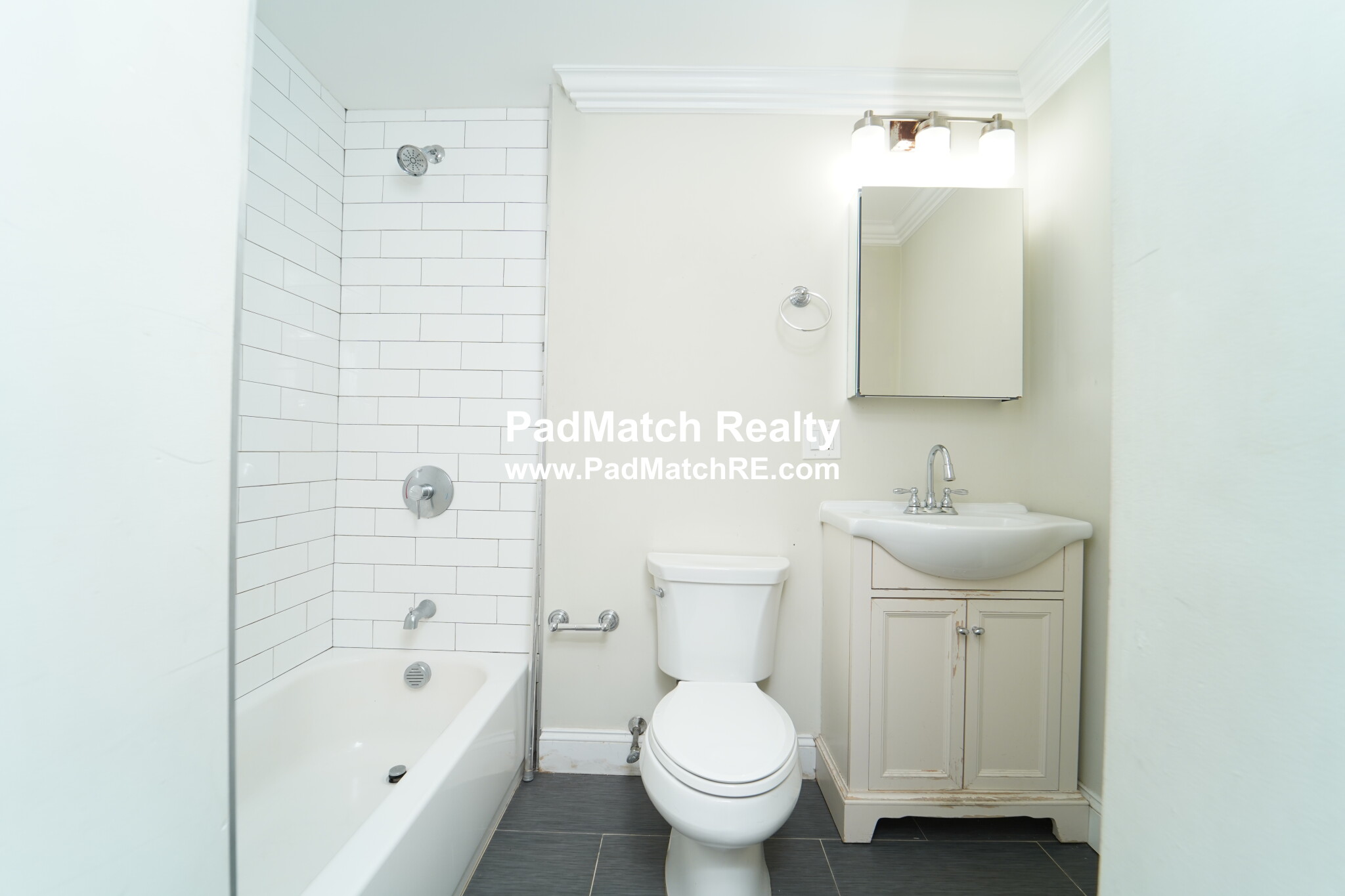 14 Townsend St, Roxbury