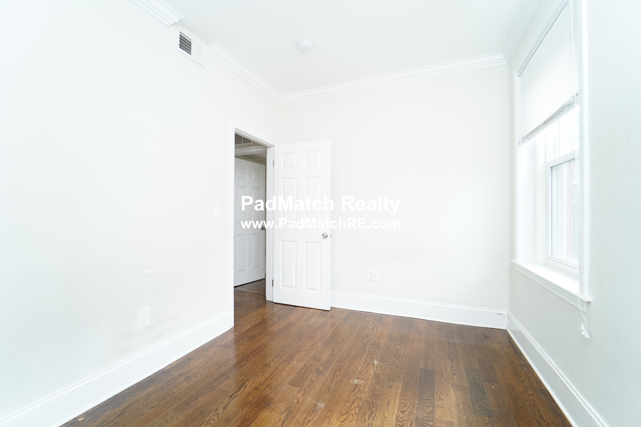 14 Townsend St, Roxbury