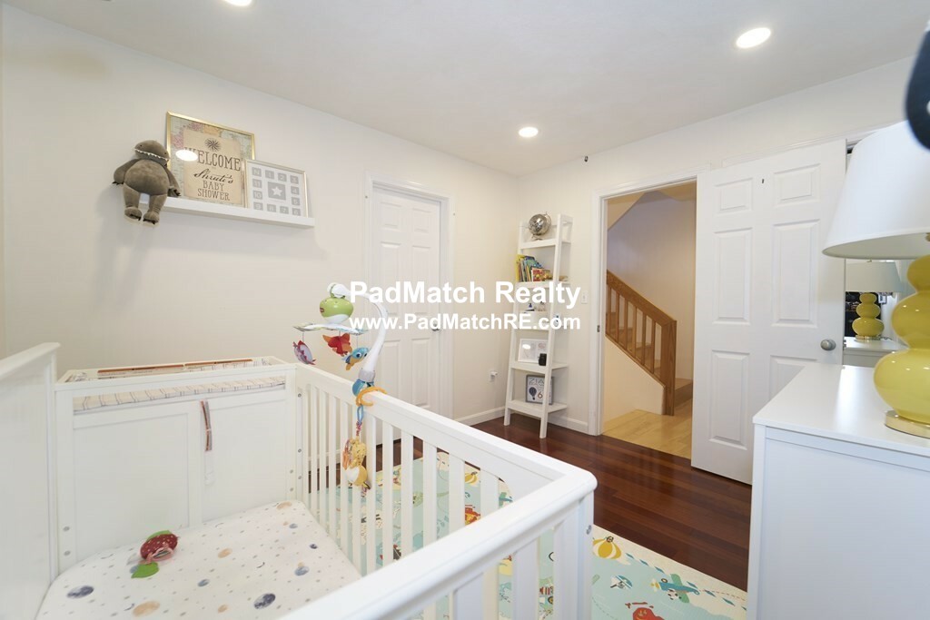 3 bed, 2.5 bath apartment for rent at 52 Newton St Unit TOWNHOUSE, Brighton — photo 16 of 21