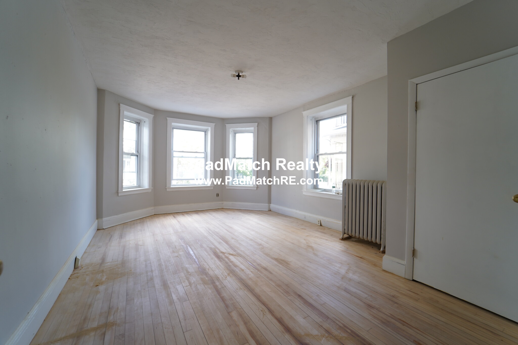 142 Davis Ave, Brookline Hills