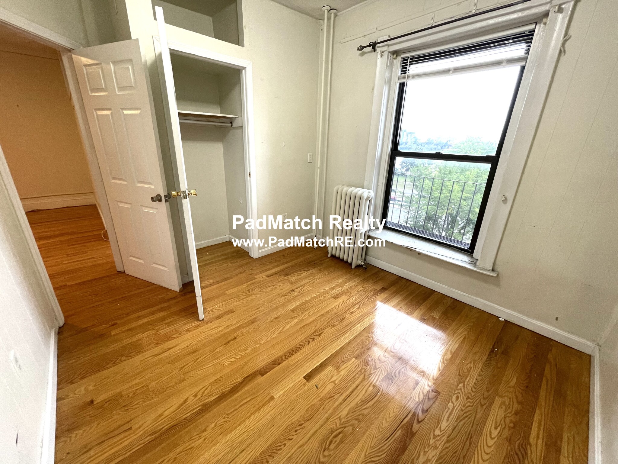 43 Bay State Rd, Fenway