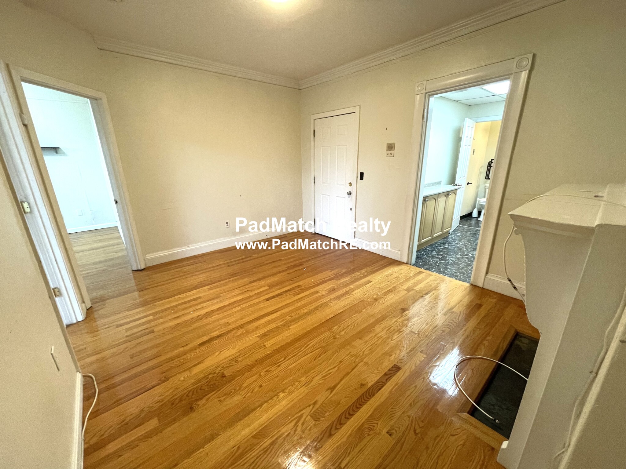 43 Bay State Rd, Fenway