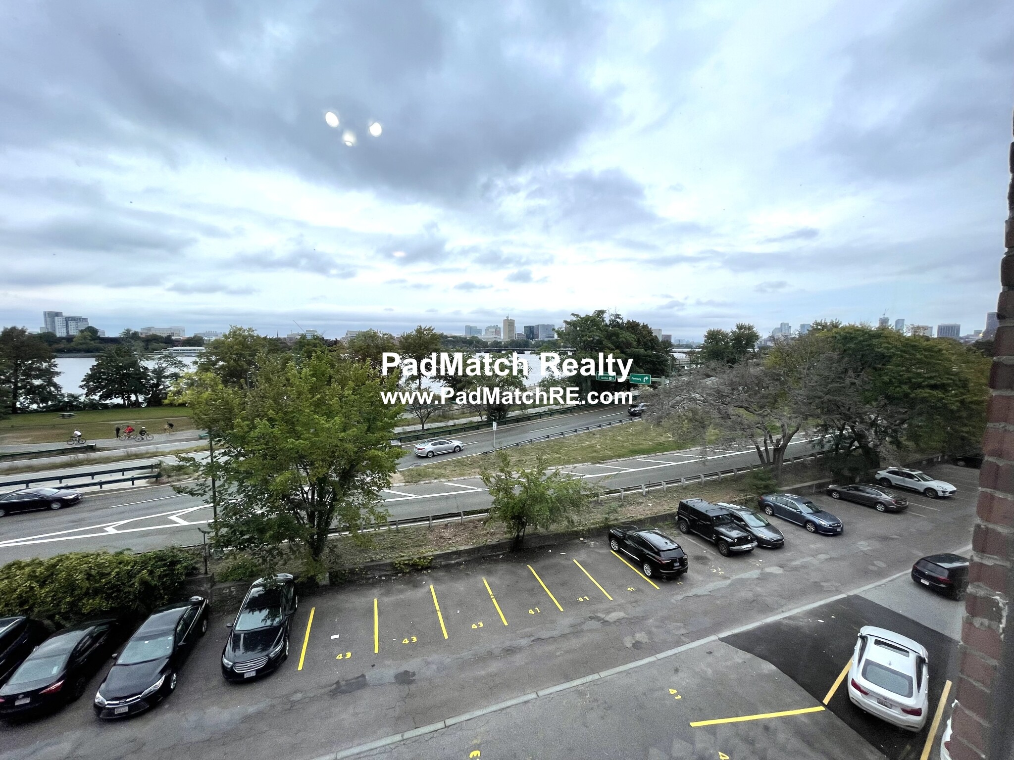 43 Bay State Rd, Fenway