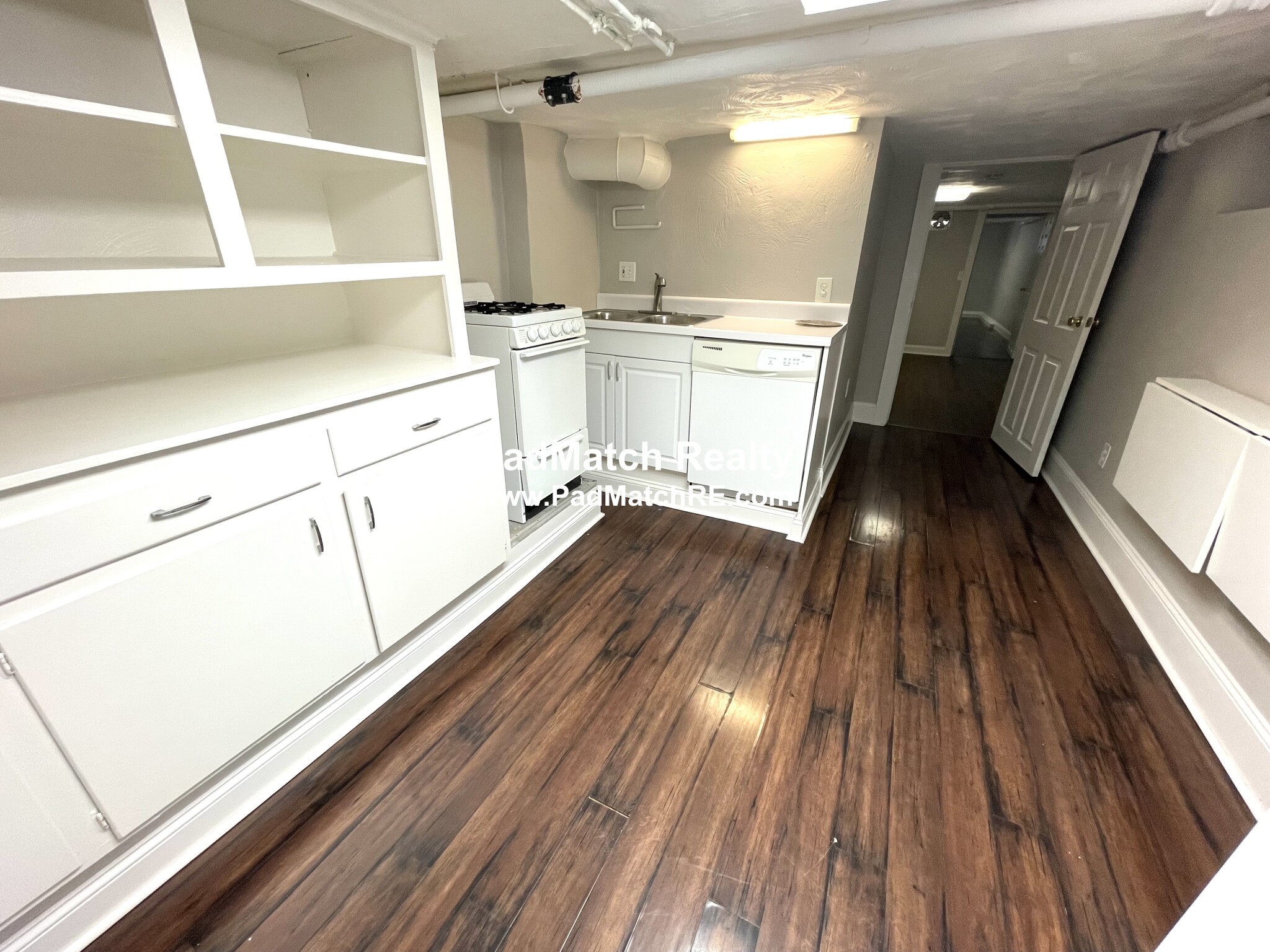 216 Banks St, Cambridgeport