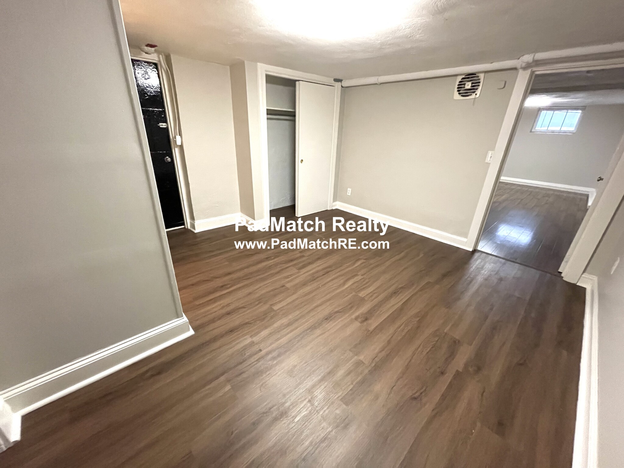 216 Banks St, Cambridgeport