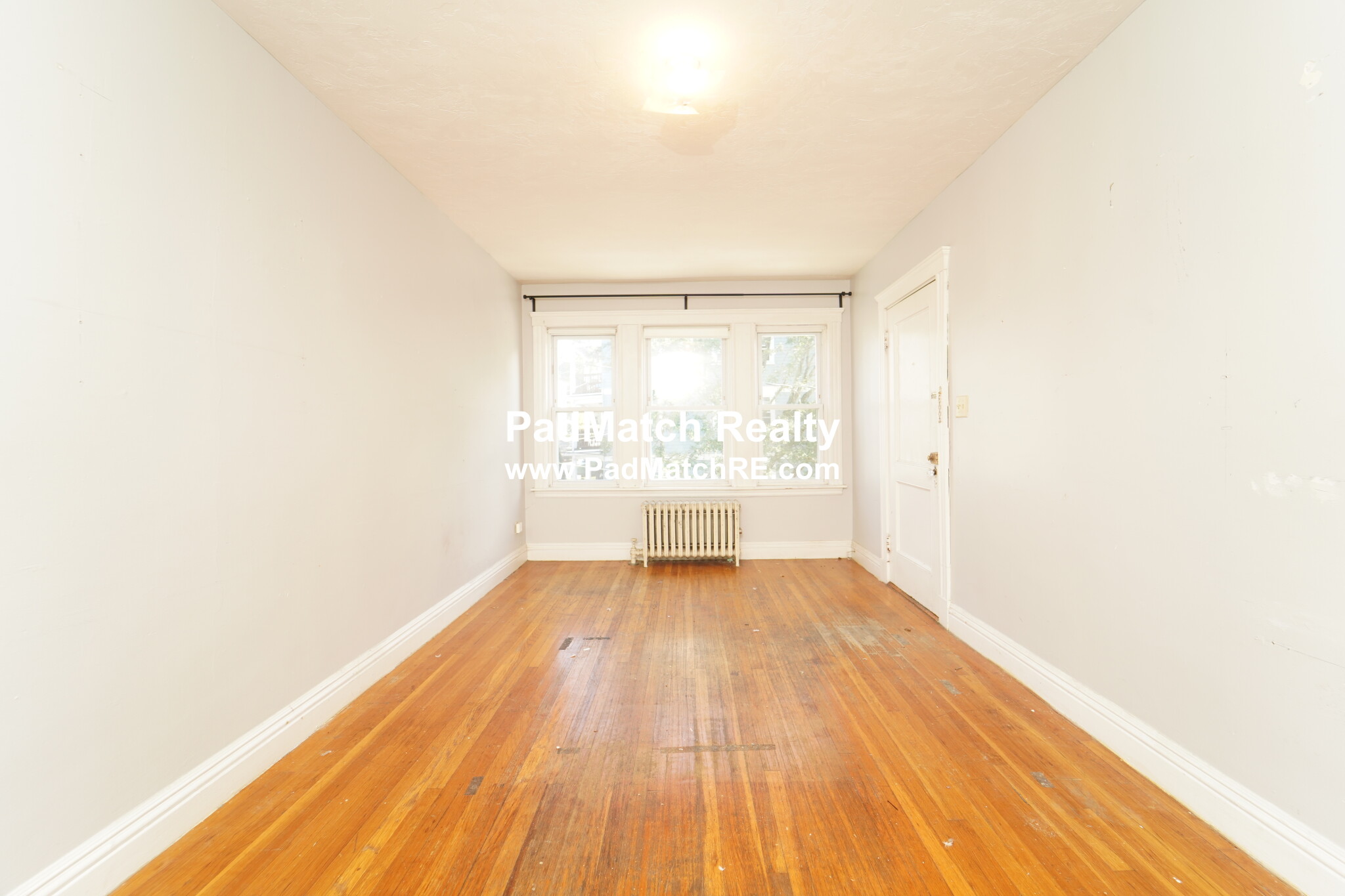 29 Lourdes Ave, Jamaica Plain