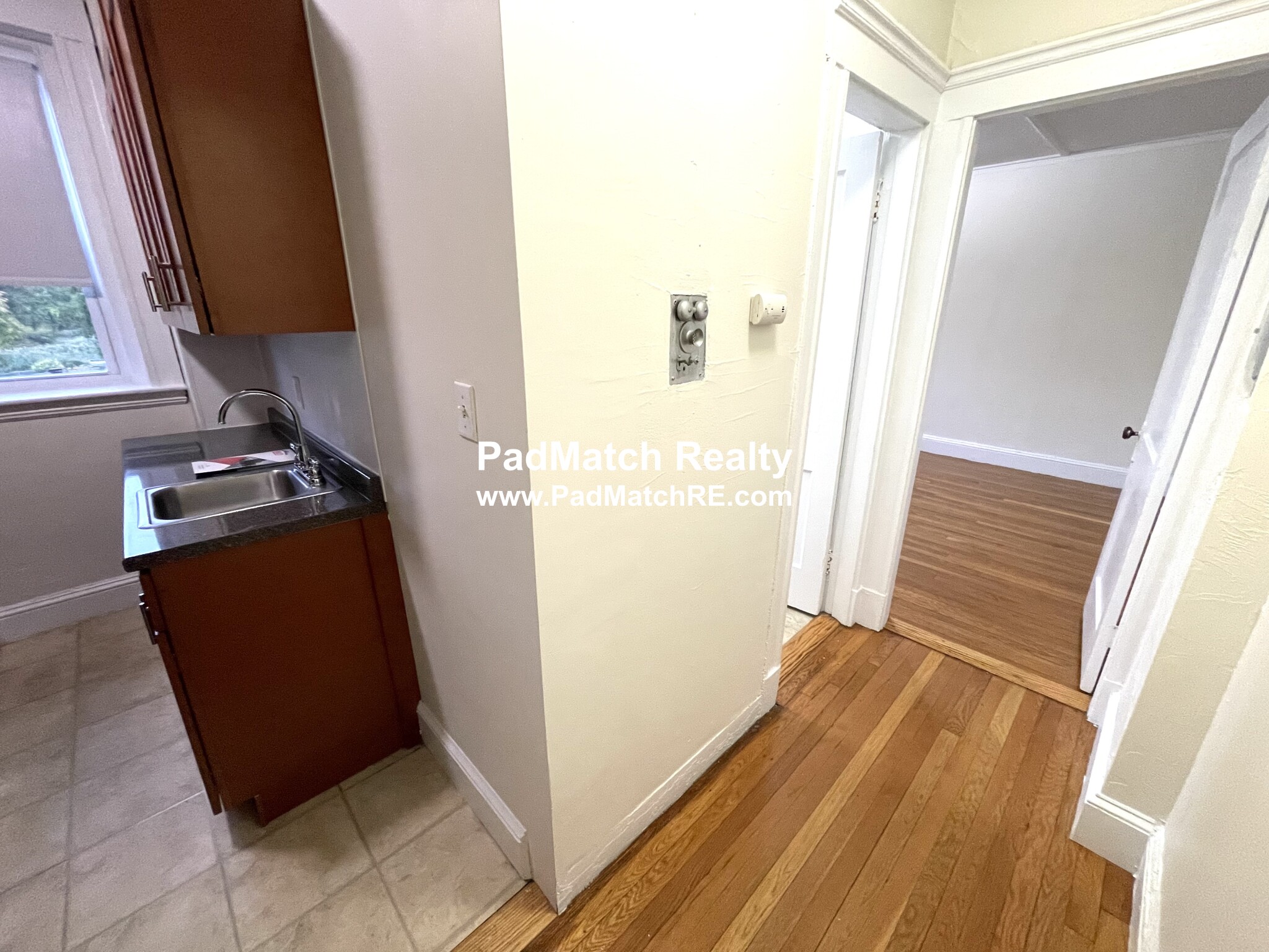 1175 Boylston St, Fenway