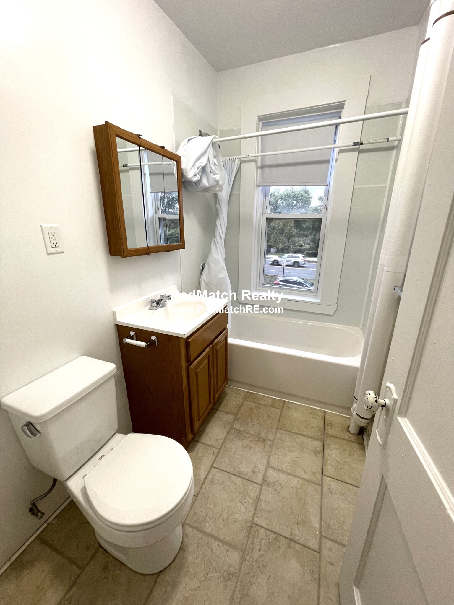 1175 Boylston St, Fenway