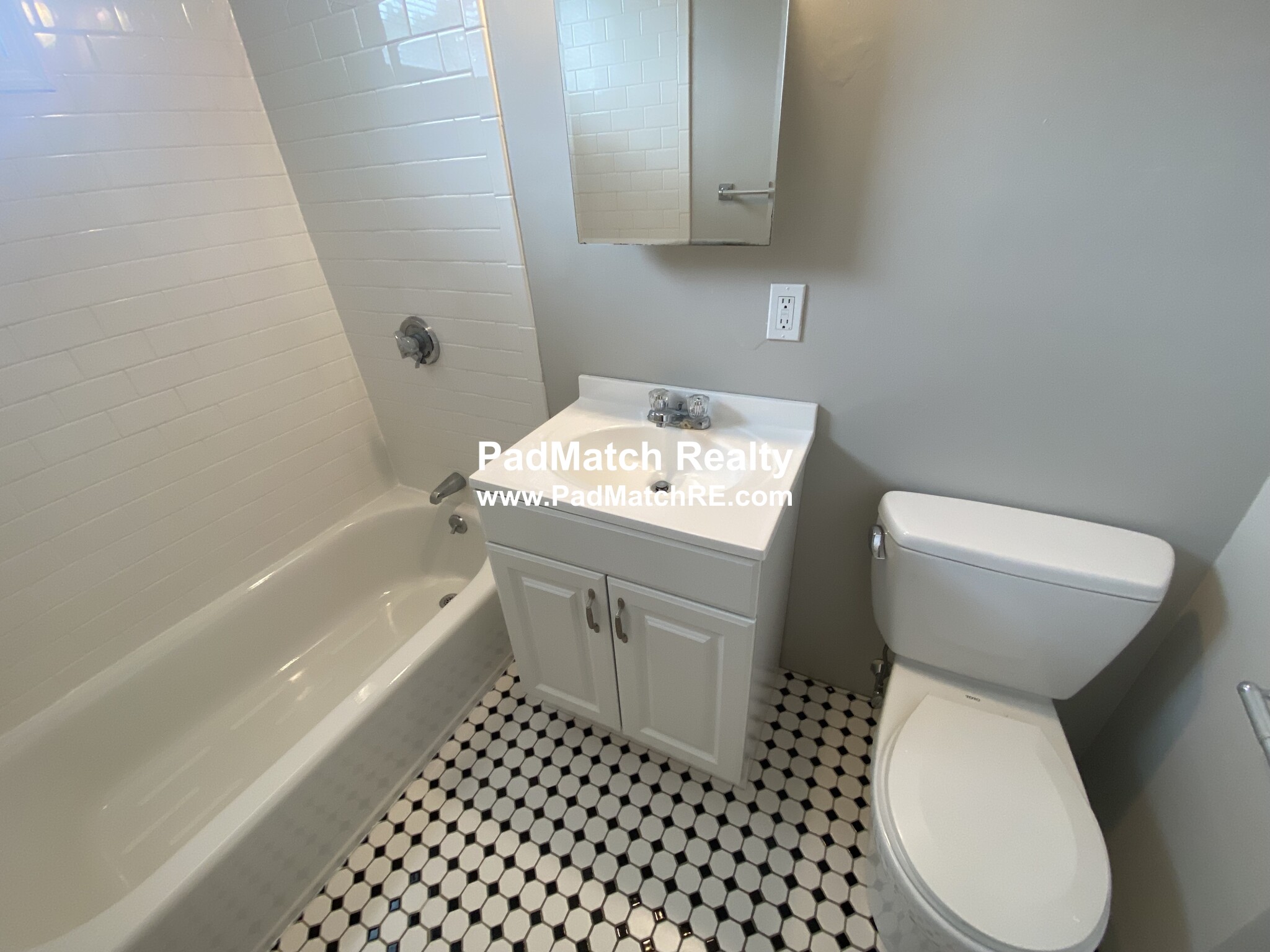 56 Hancock St, Central Square