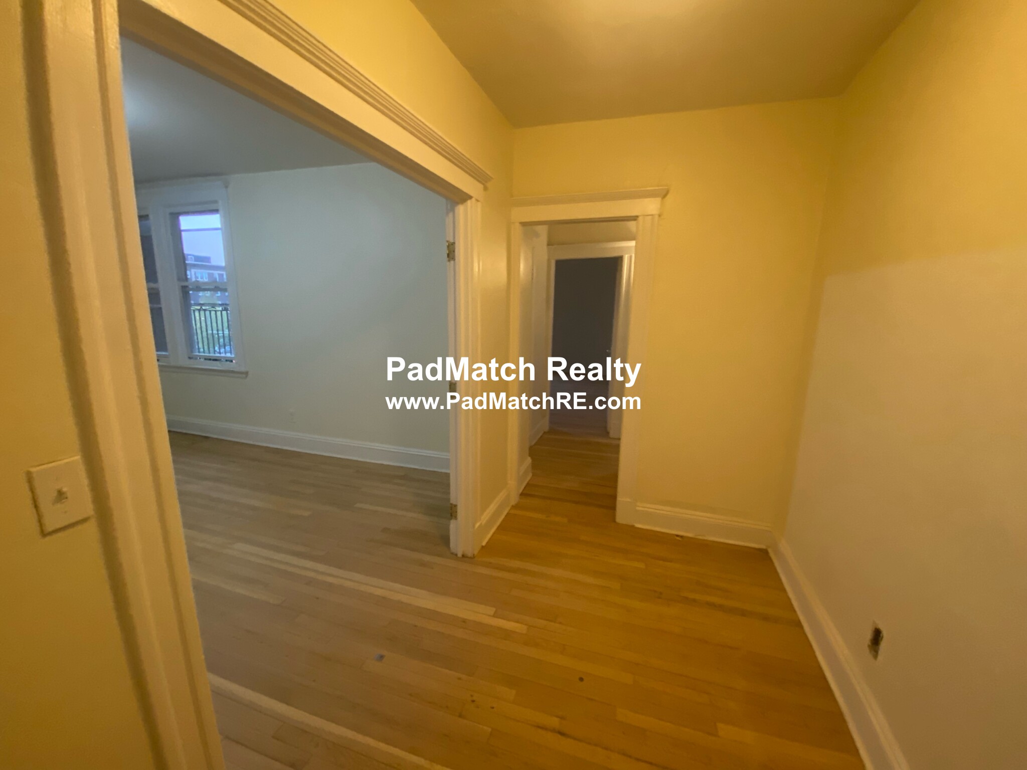 2 bed, 1 bath apartment for rent at 1638 Commonwealth Ave Unit 10, Brighton