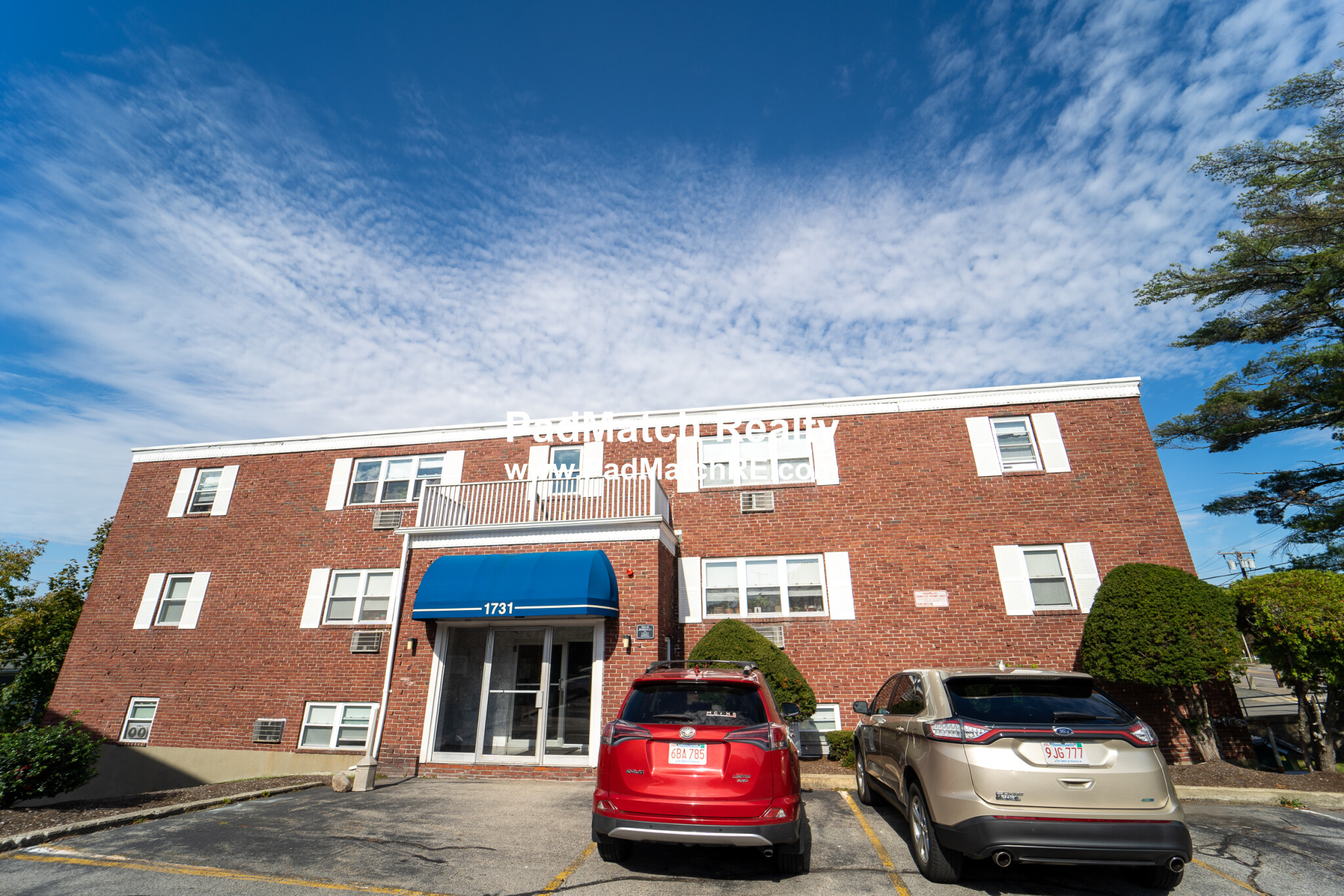2 bed, 1 bath apartment for rent at 1731 Washington St Unit 10, Braintree