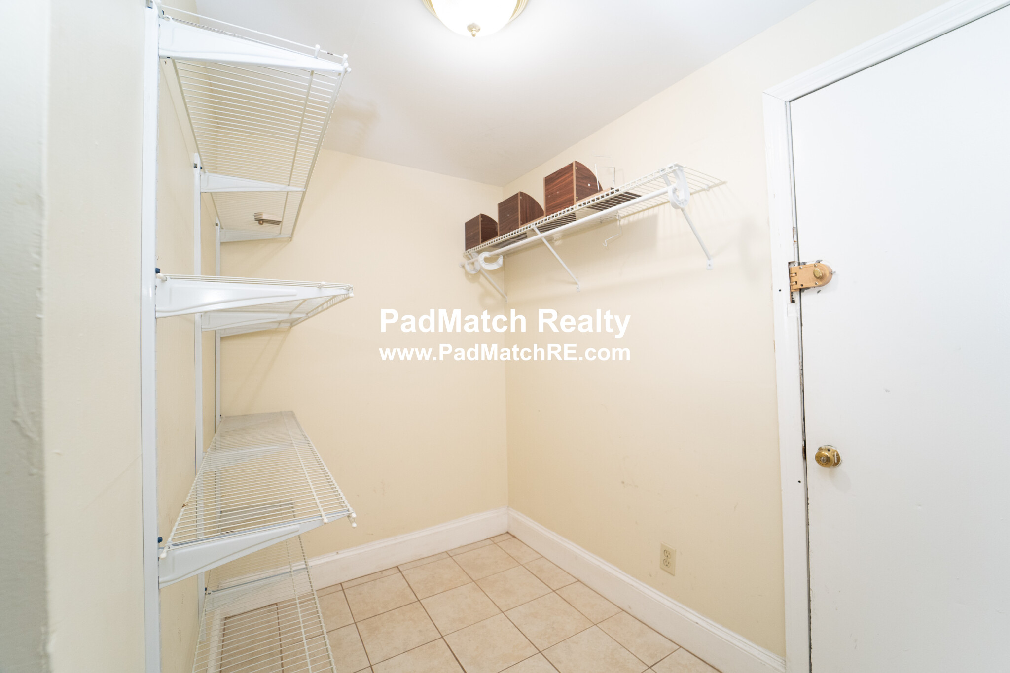 15 Gardner St, Allston