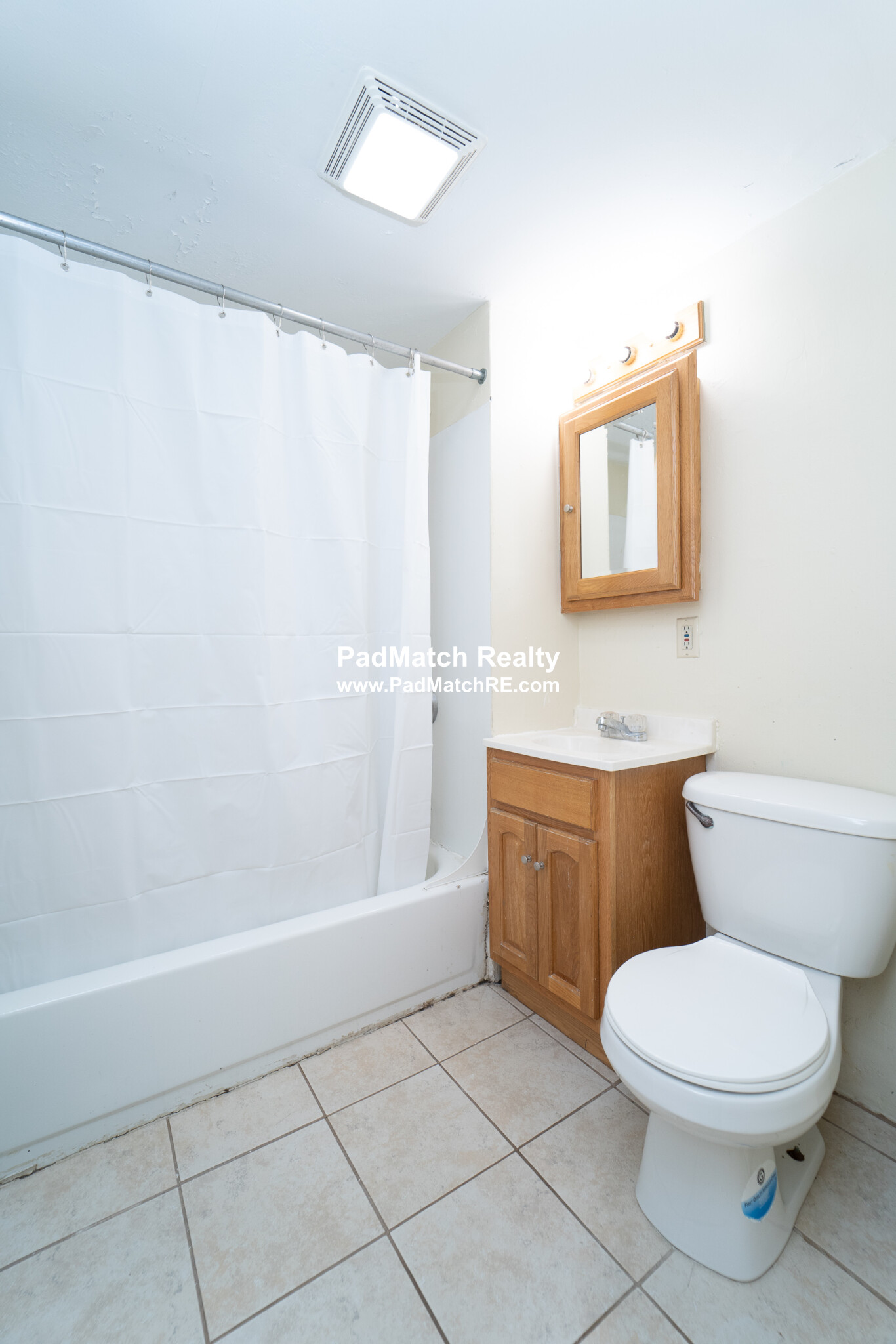 15 Gardner St, Allston