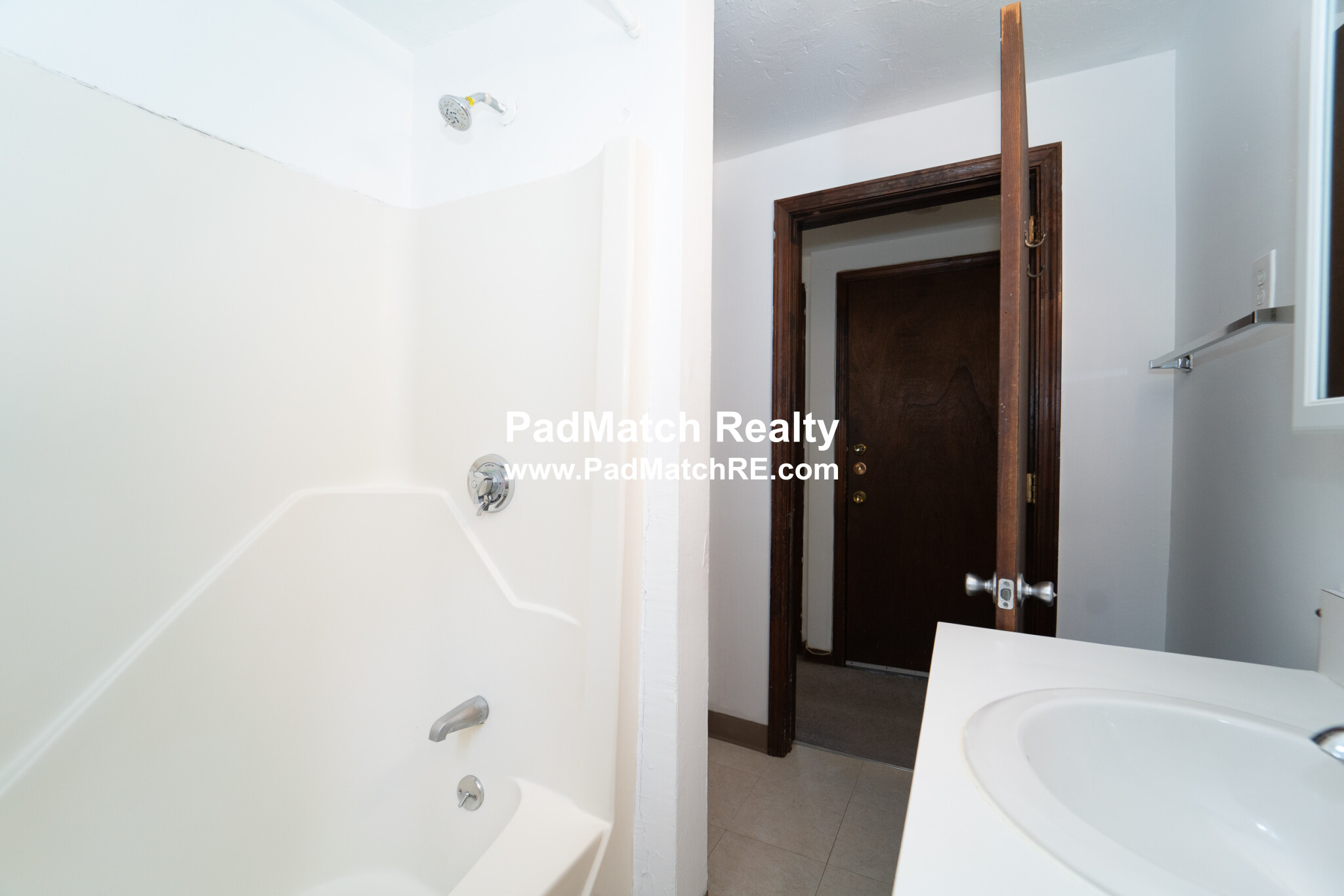 87 Sheridan St, Jamaica Plain