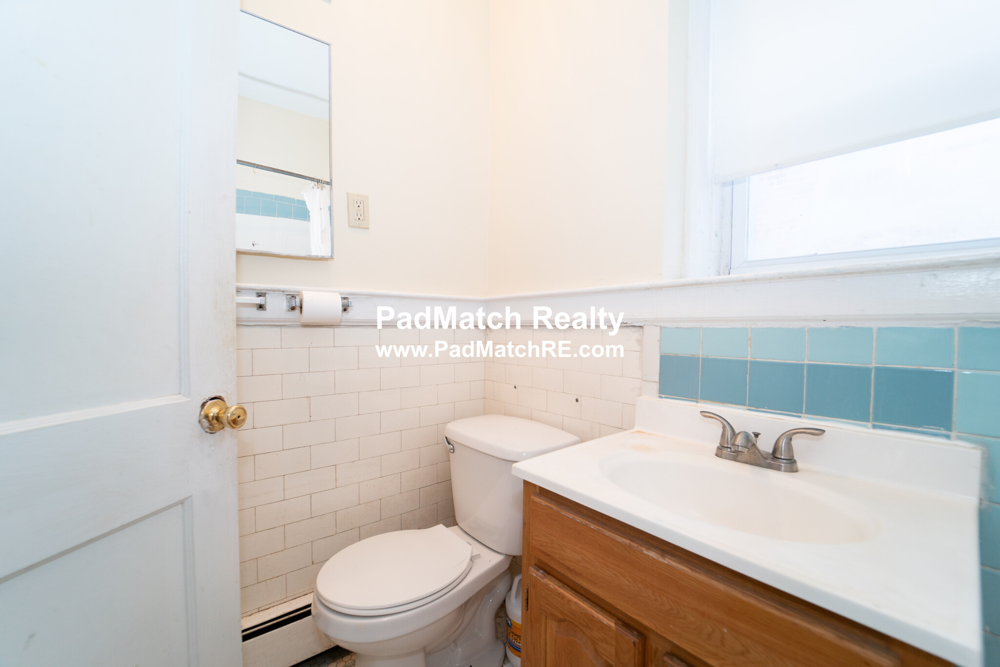 15 Quint Ave, Allston