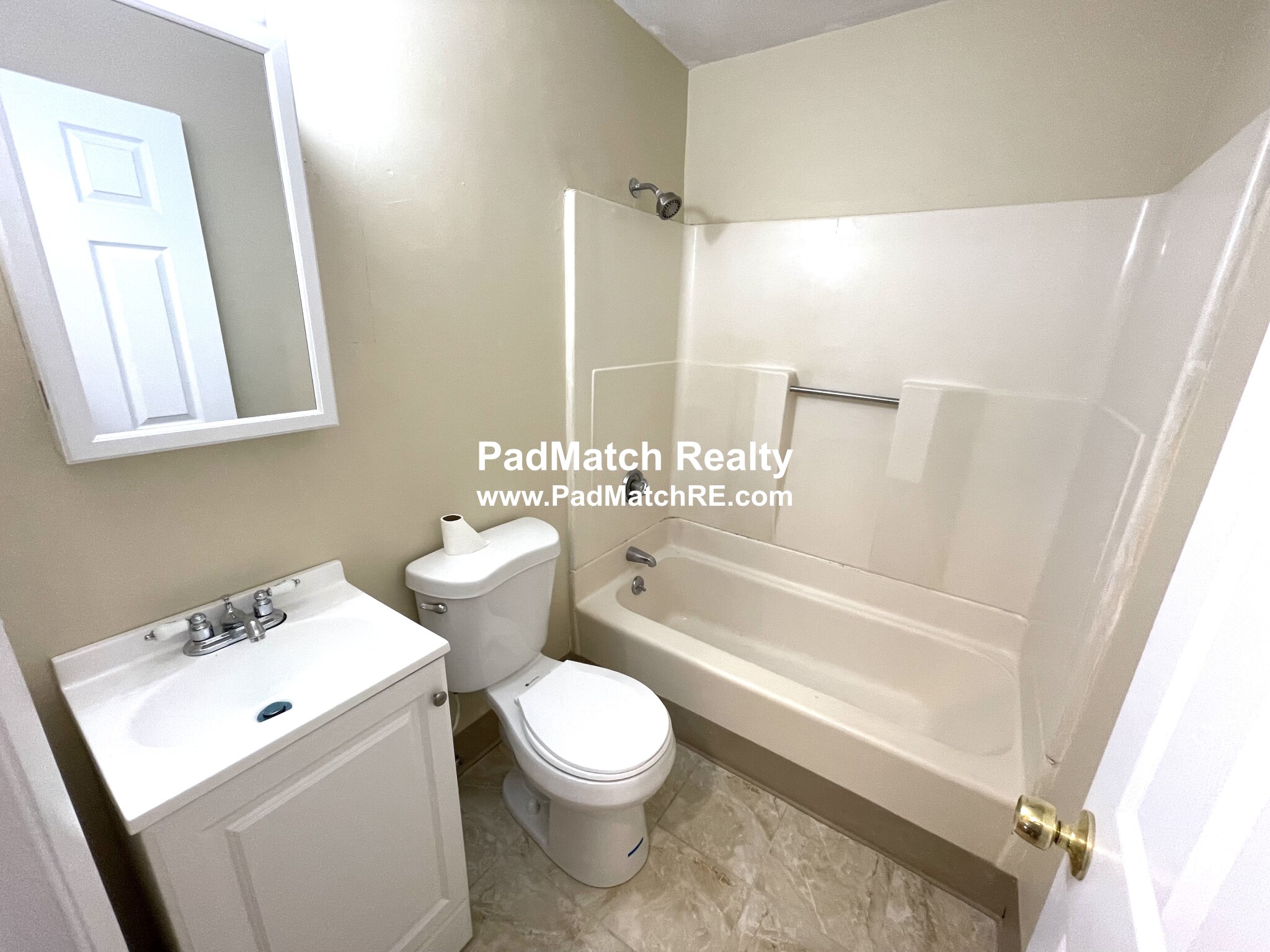 385 Dorchester St, South Boston