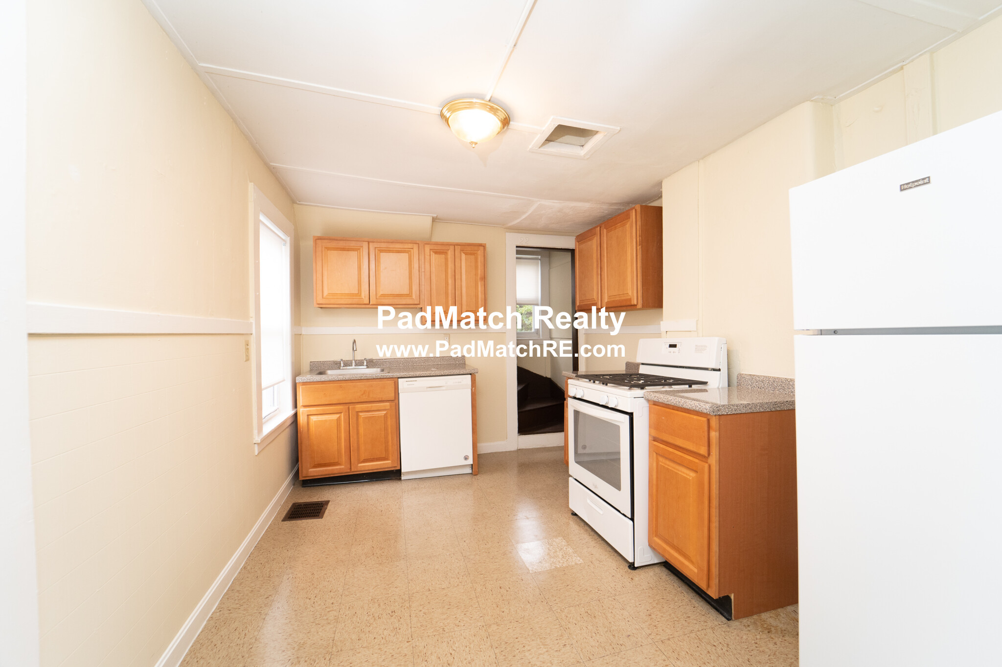 24 Greylock Rd, Allston