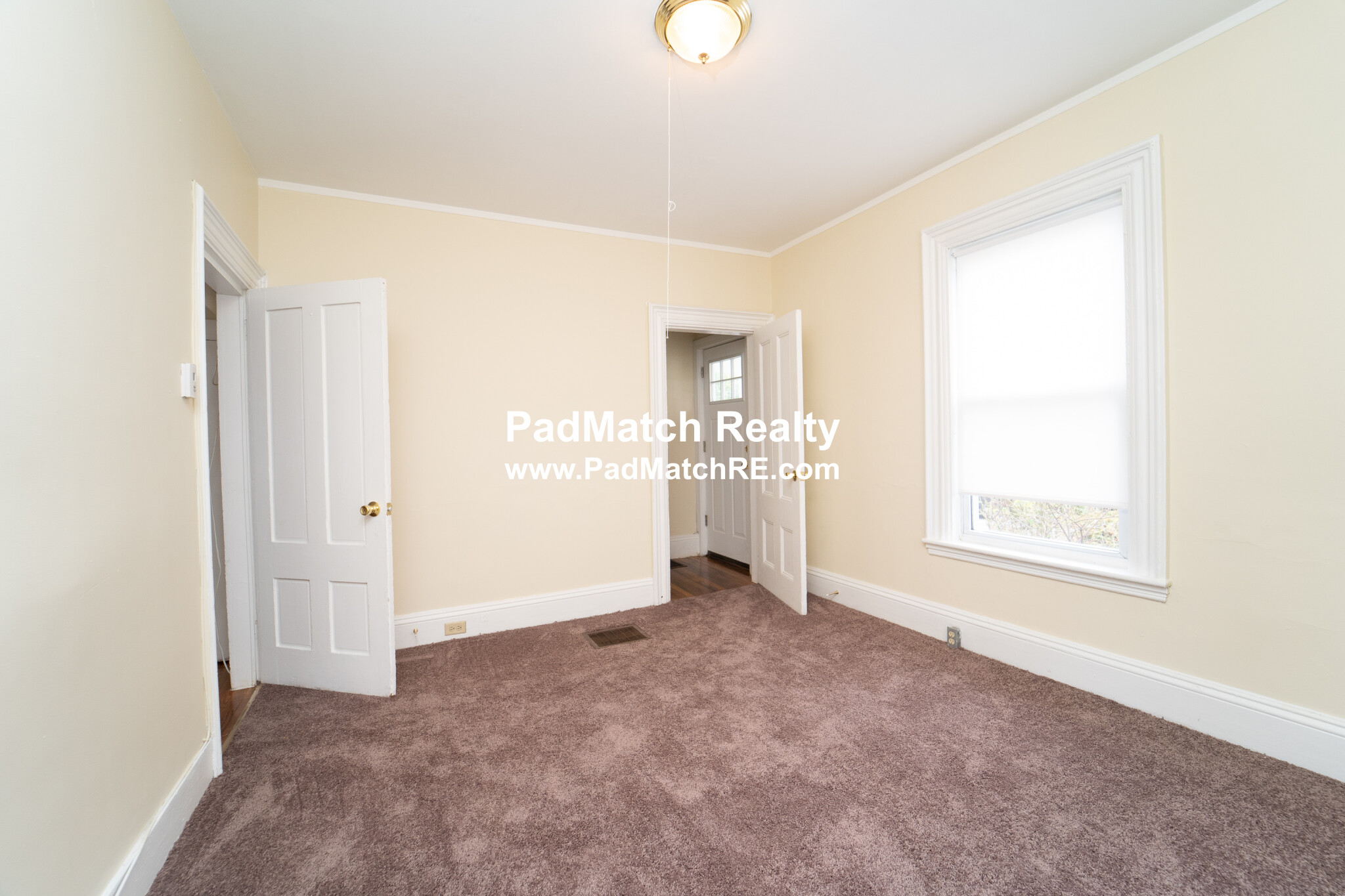 24 Greylock Rd, Allston