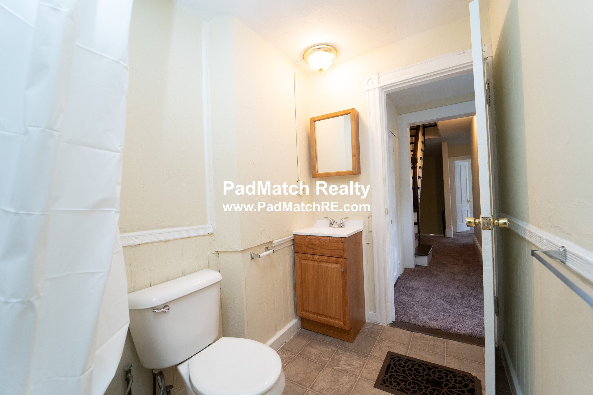 24 Greylock Rd, Allston