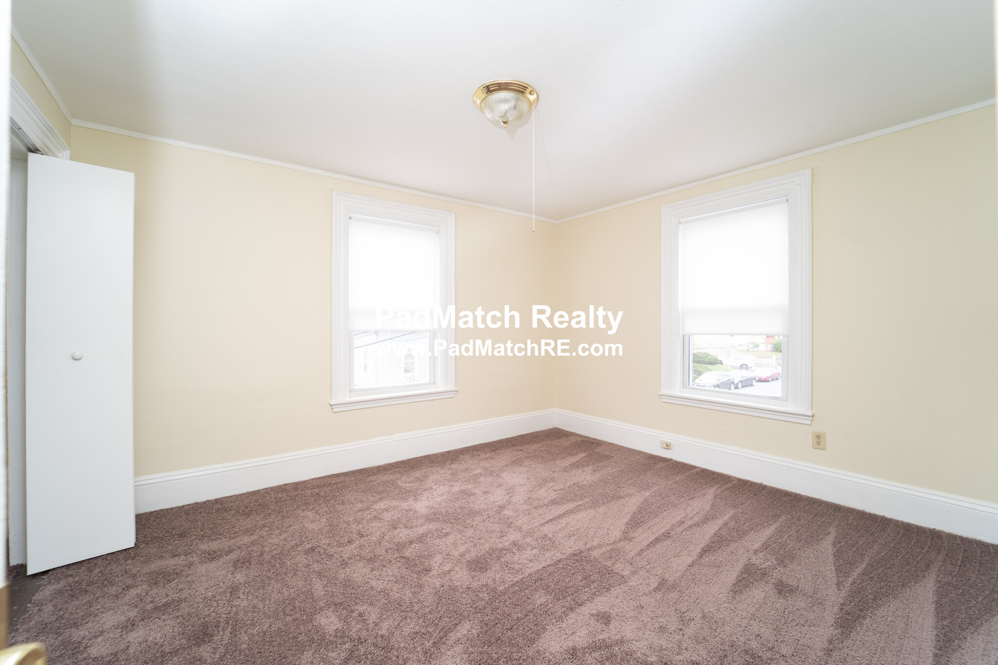 24 Greylock Rd, Allston