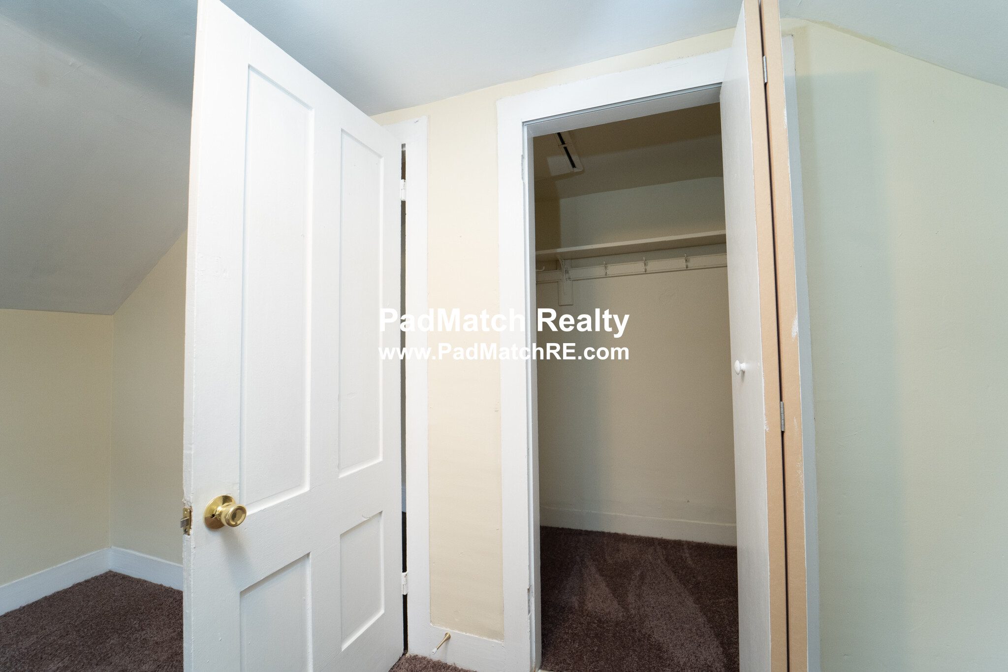 24 Greylock Rd, Allston