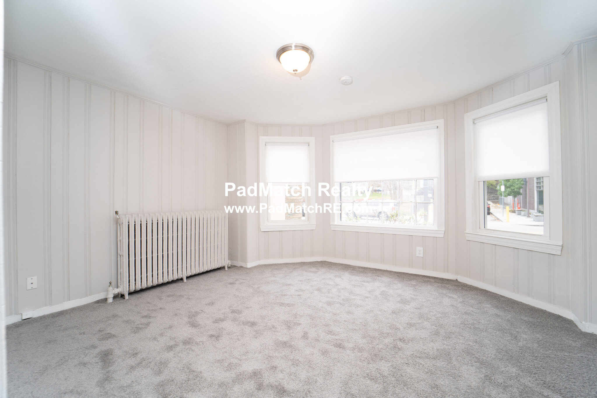 1144 River St, Hyde Park