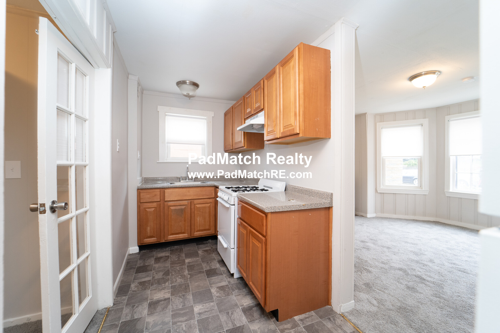 1144 River St, Hyde Park