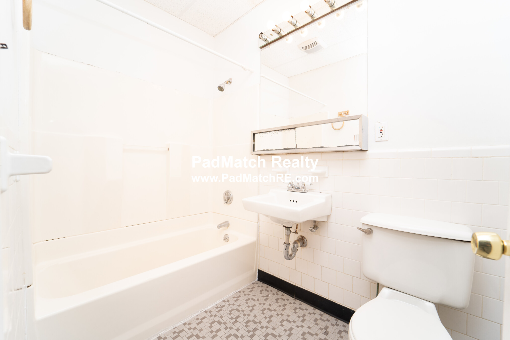 50 Evergreen St, Jamaica Plain