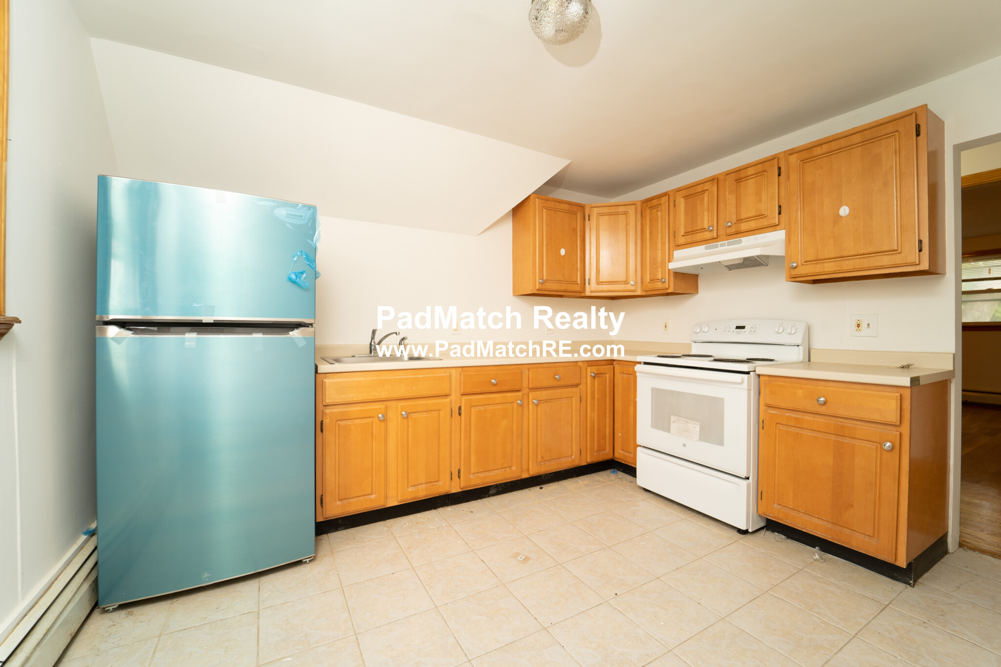 2 bed, 1 bath apartment for rent at 186 Bowdoin St Unit 3, Dorchester — photo 4 of 14