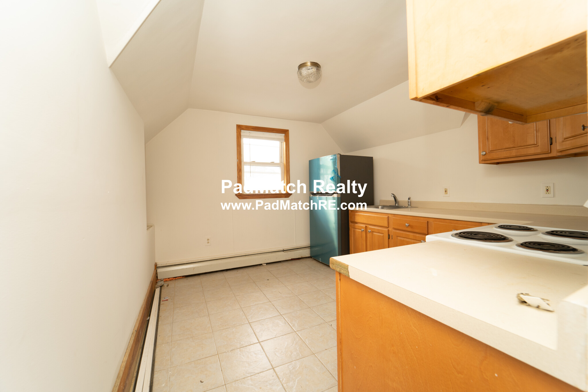2 bed, 1 bath apartment for rent at 186 Bowdoin St Unit 3, Dorchester — photo 3 of 14