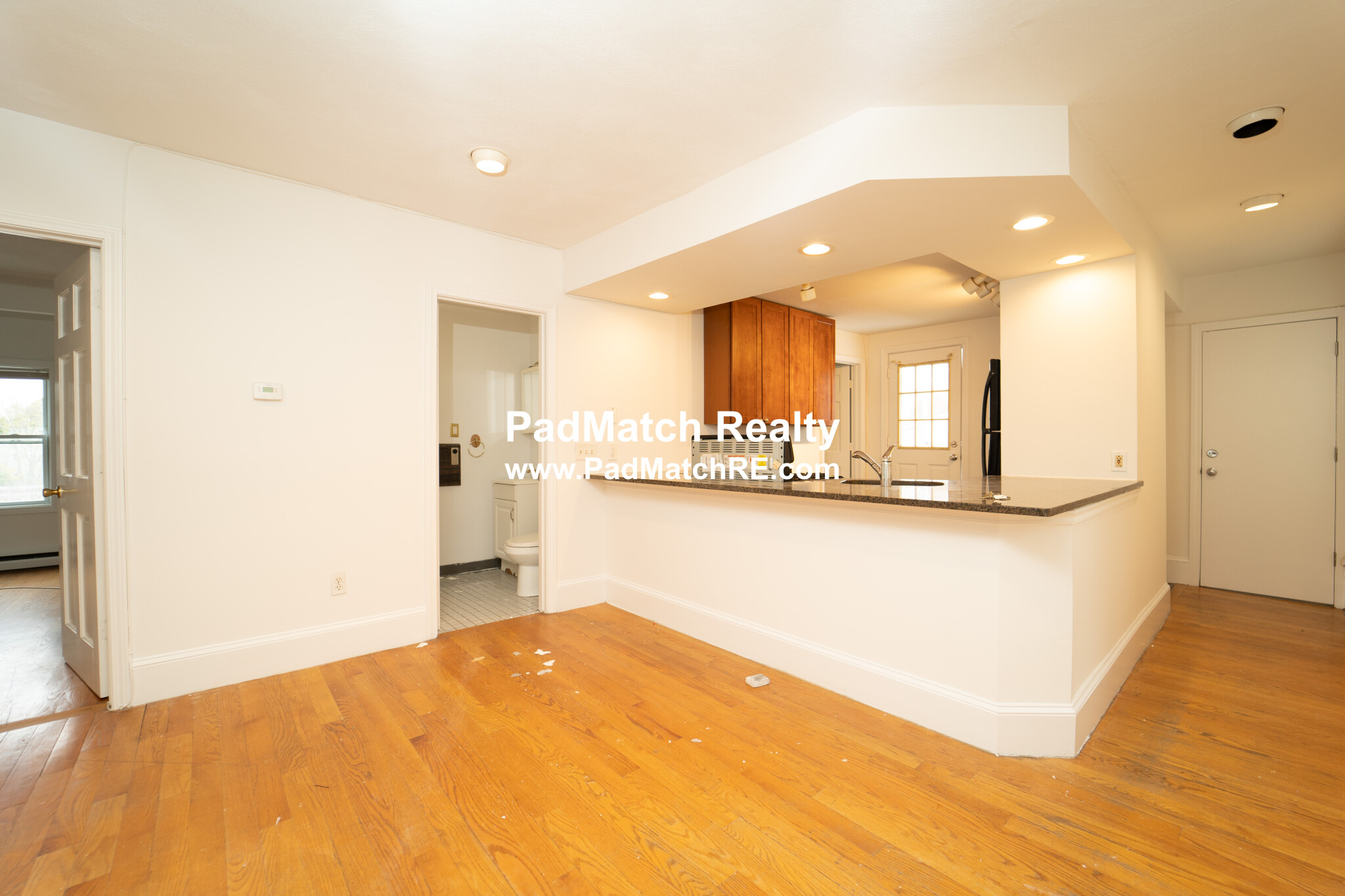 6 Bowdoin Park, Dorchester