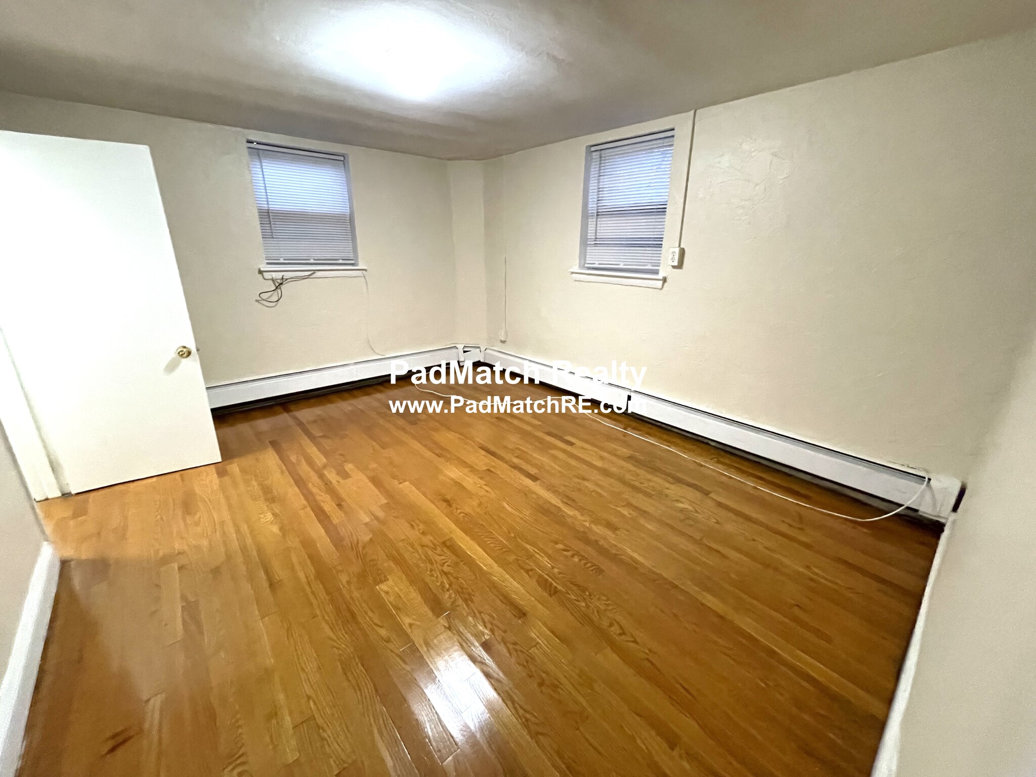 2 President Ter, Brighton