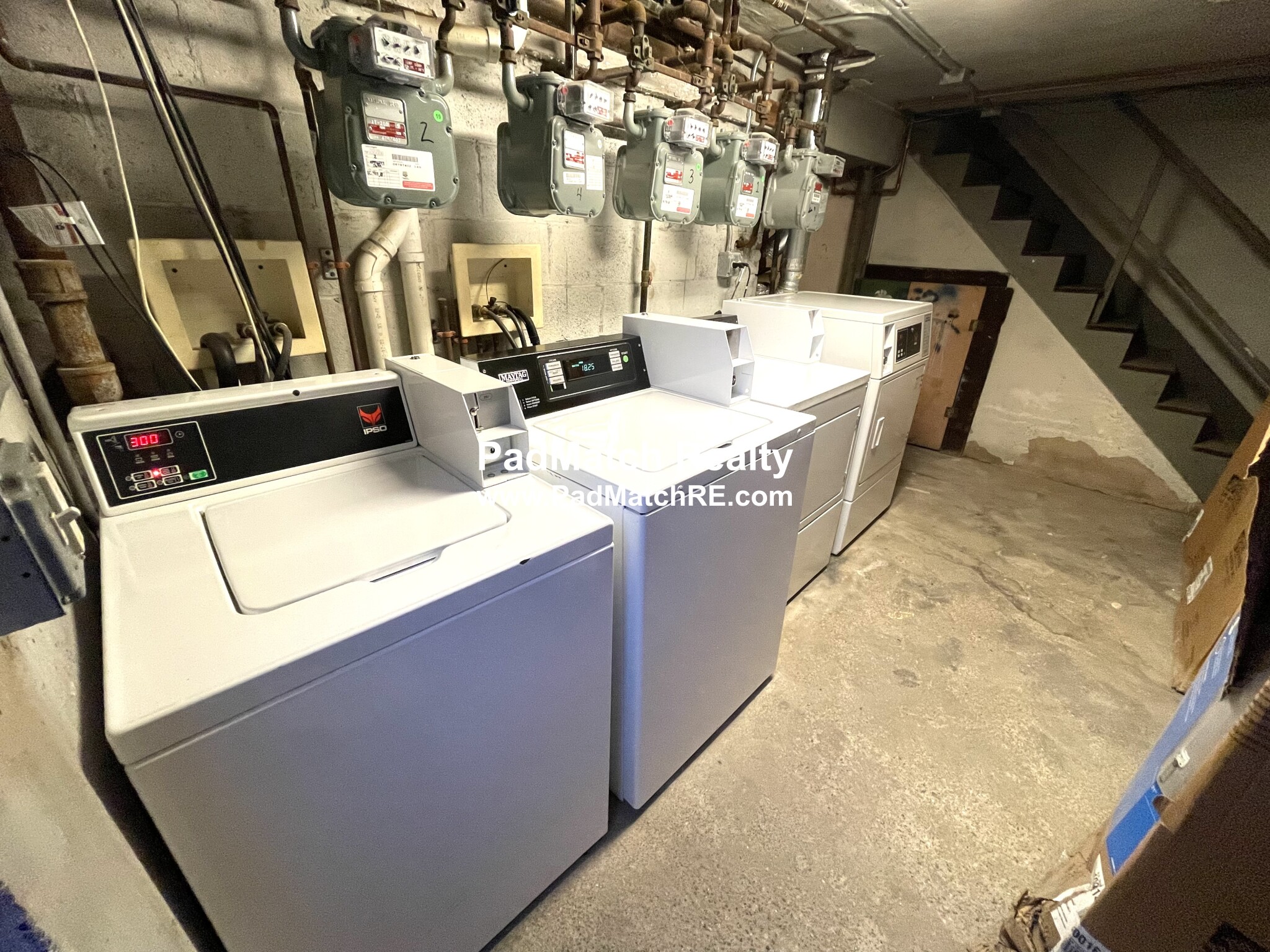 2 President Ter, Brighton