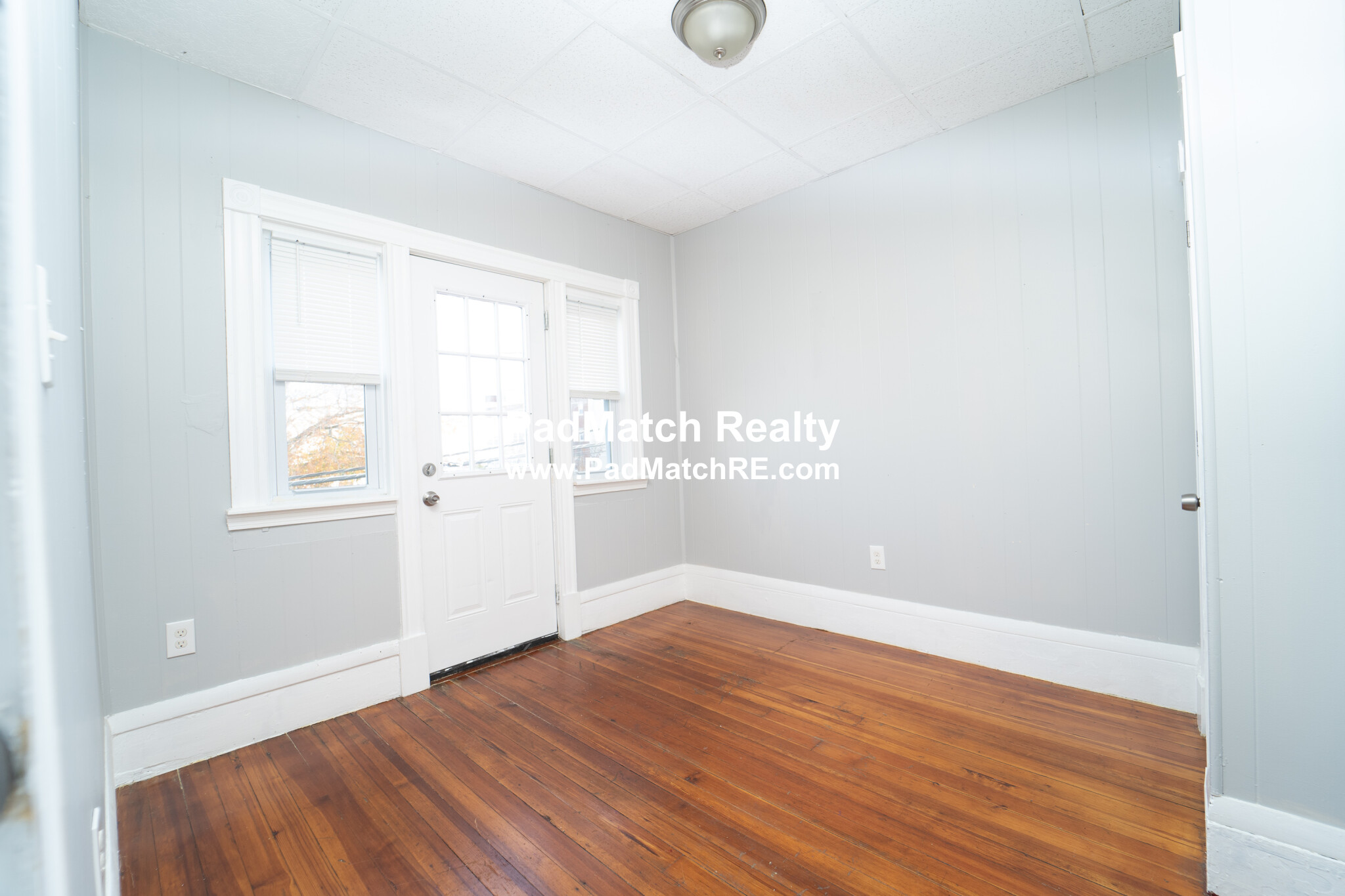 Photo 10 of 99 Bellingham St. Unit 2