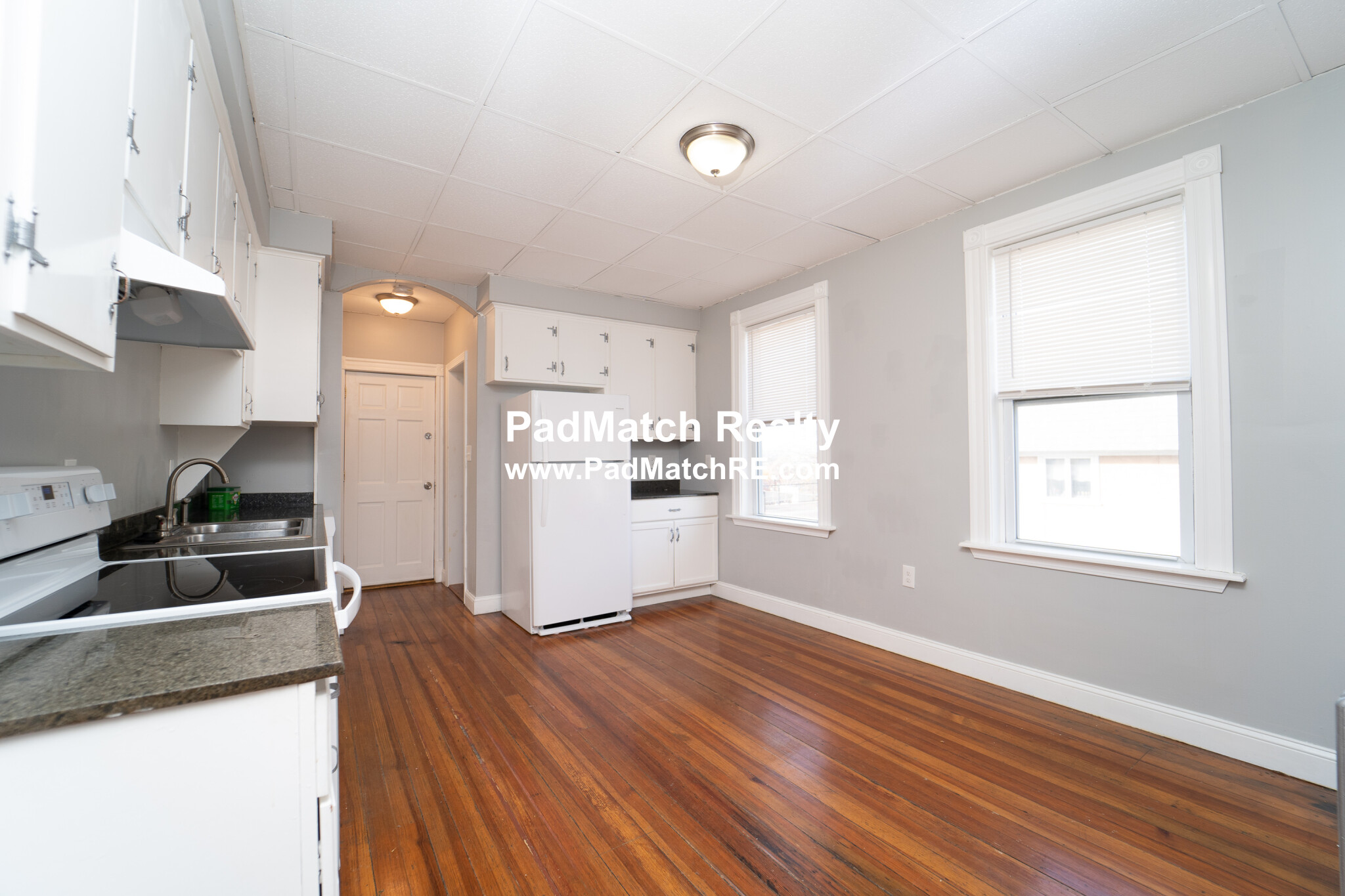Photo 3 of 99 Bellingham St. Unit 2