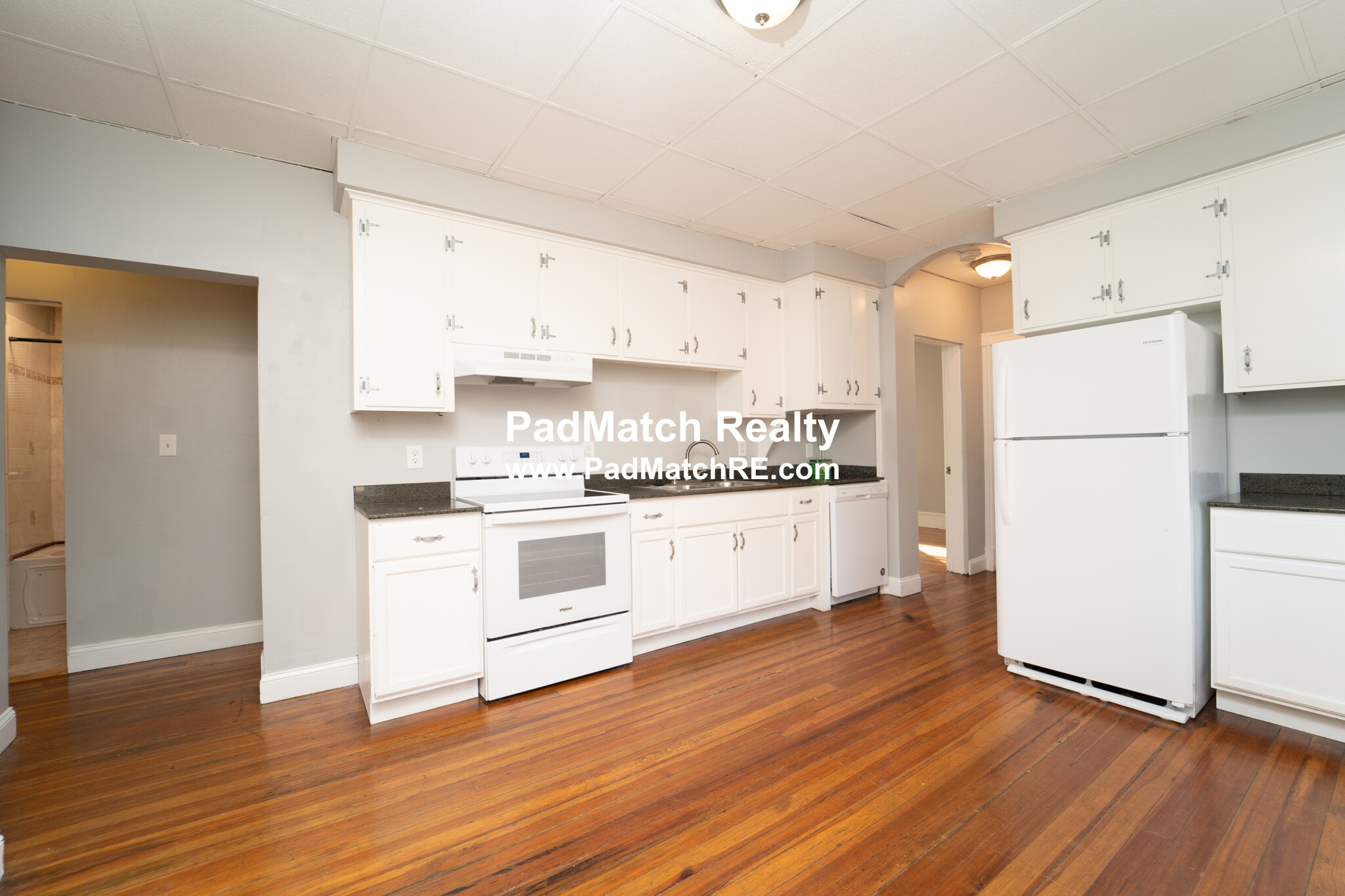 Photo 5 of 99 Bellingham St. Unit 2
