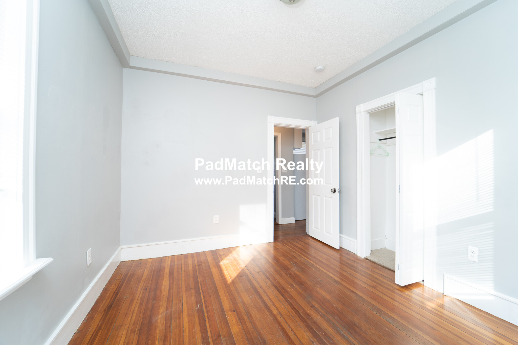 Photo 17 of 99 Bellingham St. Unit 2
